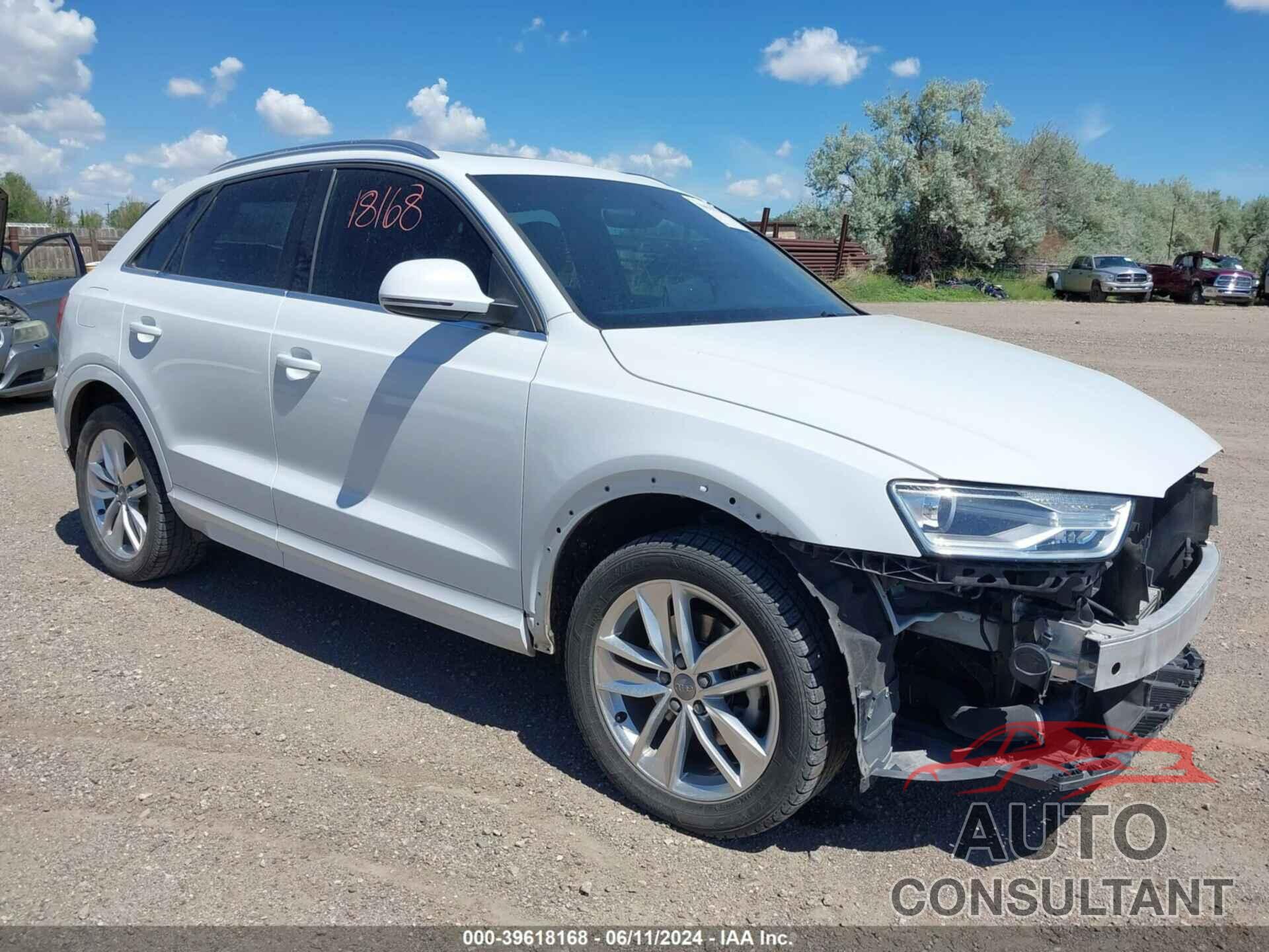 AUDI Q3 2017 - WA1JCCFS6HR000365