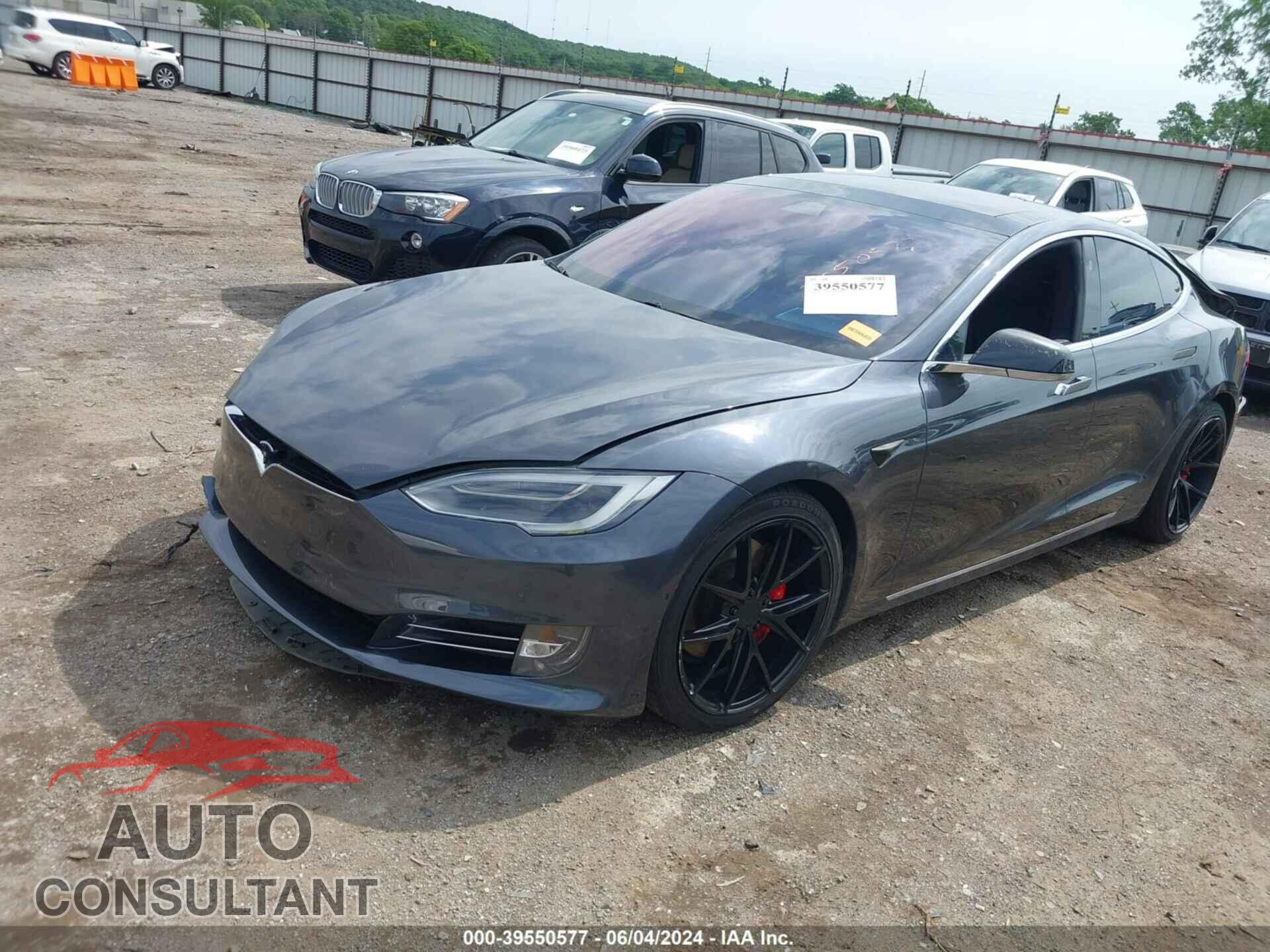 TESLA MODEL S 2018 - 5YJSA1E42JF270308