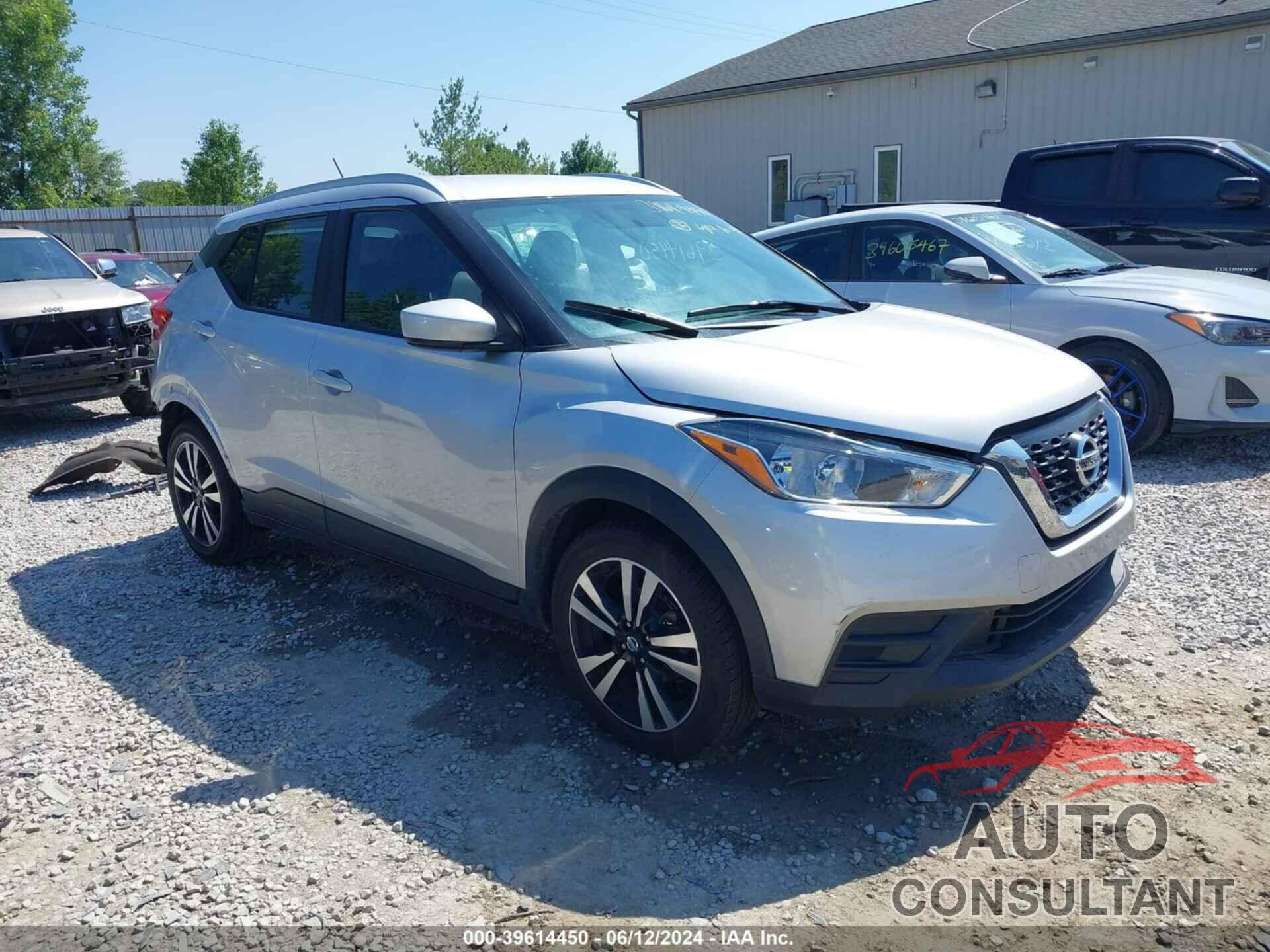 NISSAN KICKS 2019 - 3N1CP5CU4KL535622