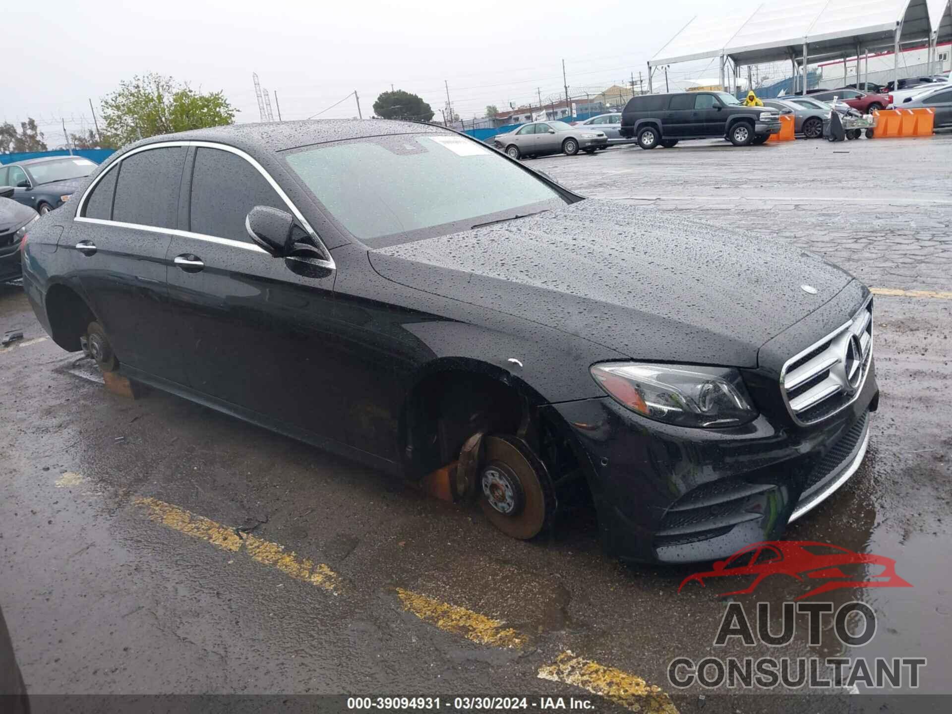 MERCEDES-BENZ E 300 2017 - WDDZF4JB5HA094191