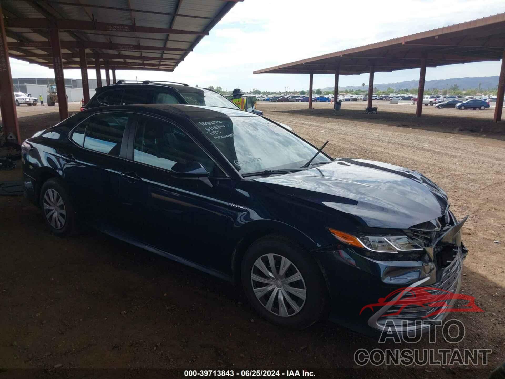 TOYOTA CAMRY 2021 - 4T1C31AKXMU563027
