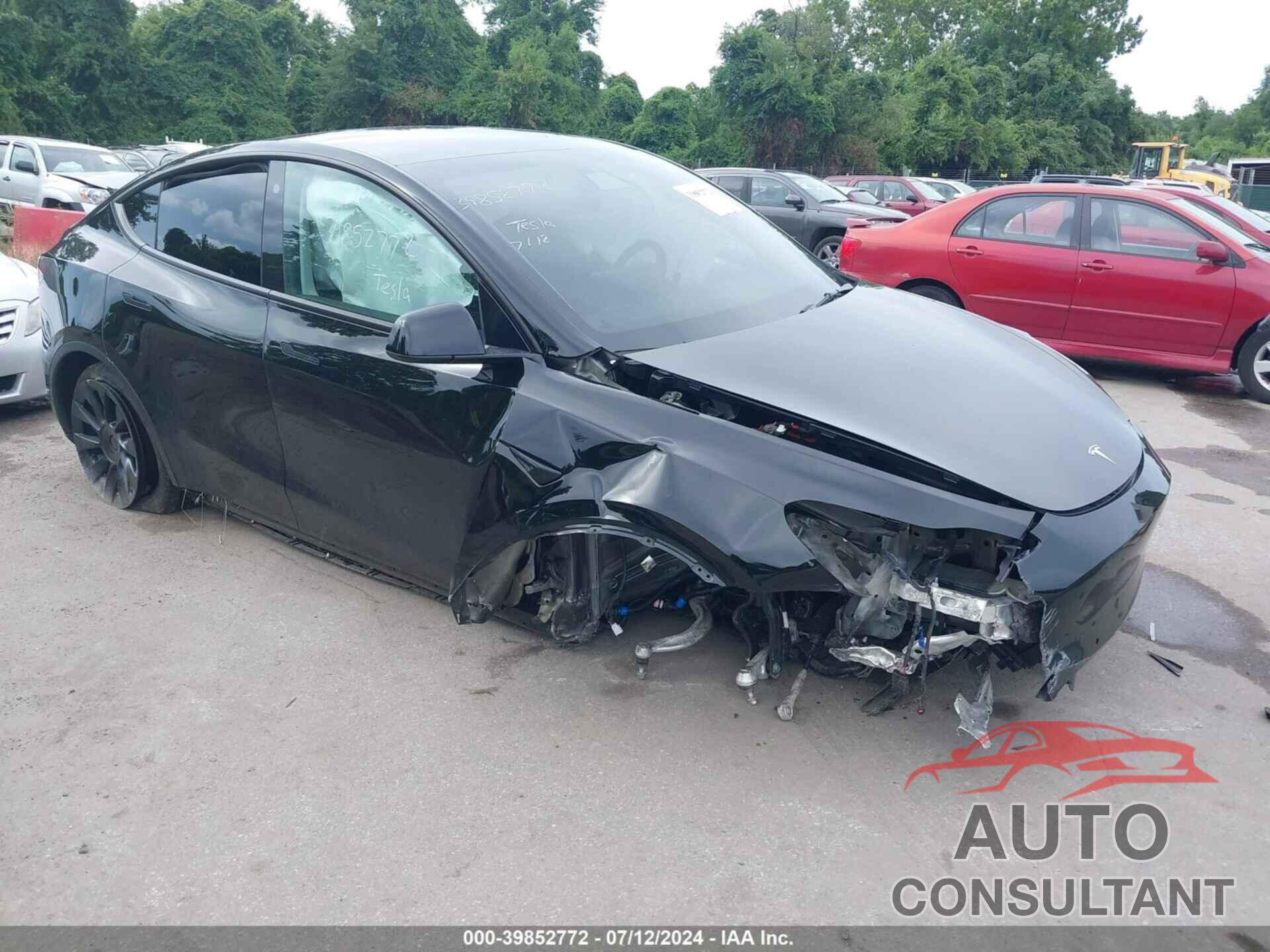 TESLA MODEL Y 2021 - 5YJYGDEE7MF299049