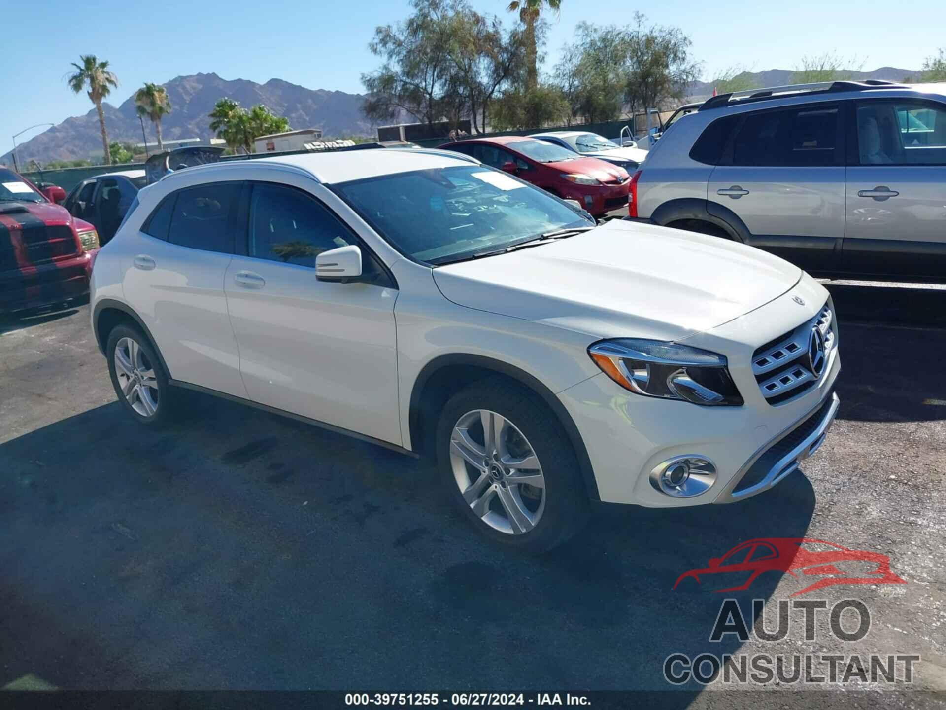 MERCEDES-BENZ GLA 250 2018 - WDCTG4EB2JJ396092