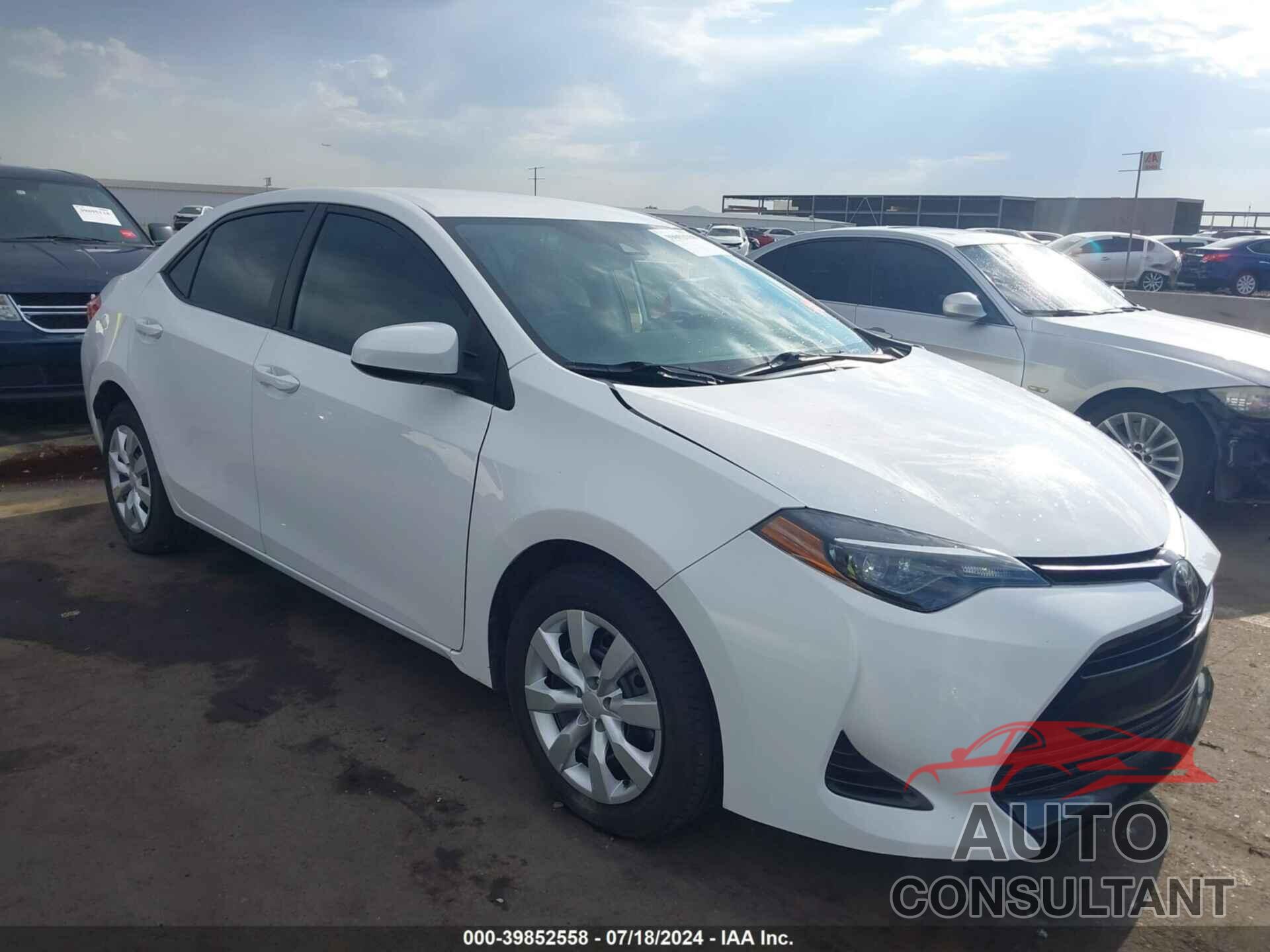 TOYOTA COROLLA 2019 - 2T1BURHE8KC228743