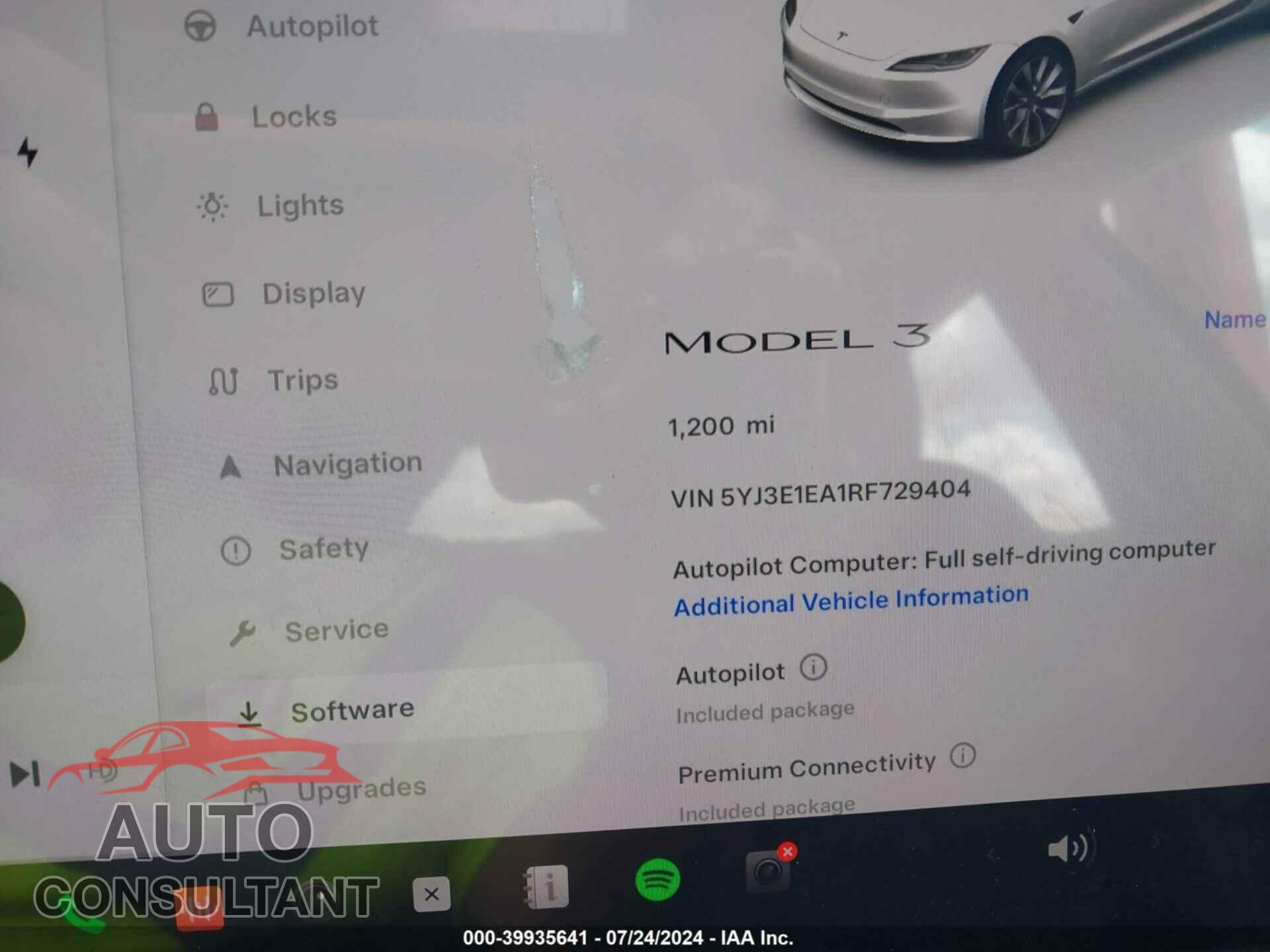 TESLA MODEL 3 2024 - 5YJ3E1EA1RF729404