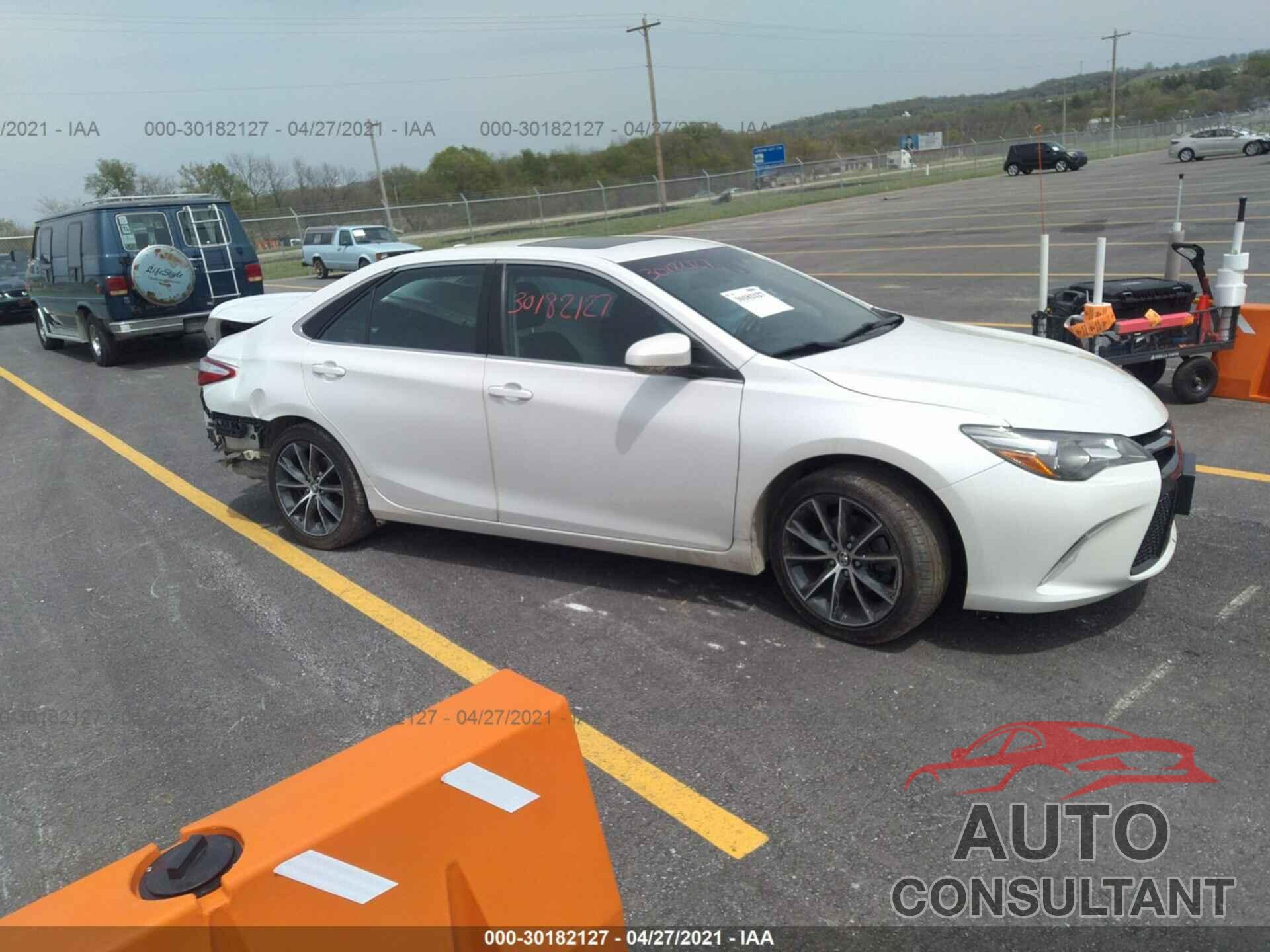 TOYOTA CAMRY 2016 - 4T1BF1FK3GU530113