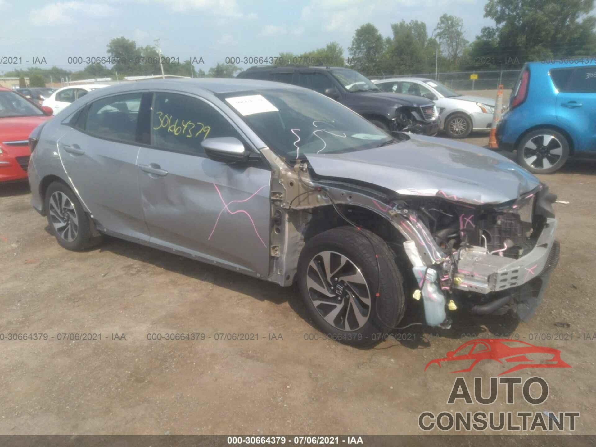HONDA CIVIC HATCHBACK 2017 - SHHFK7H28HU224048