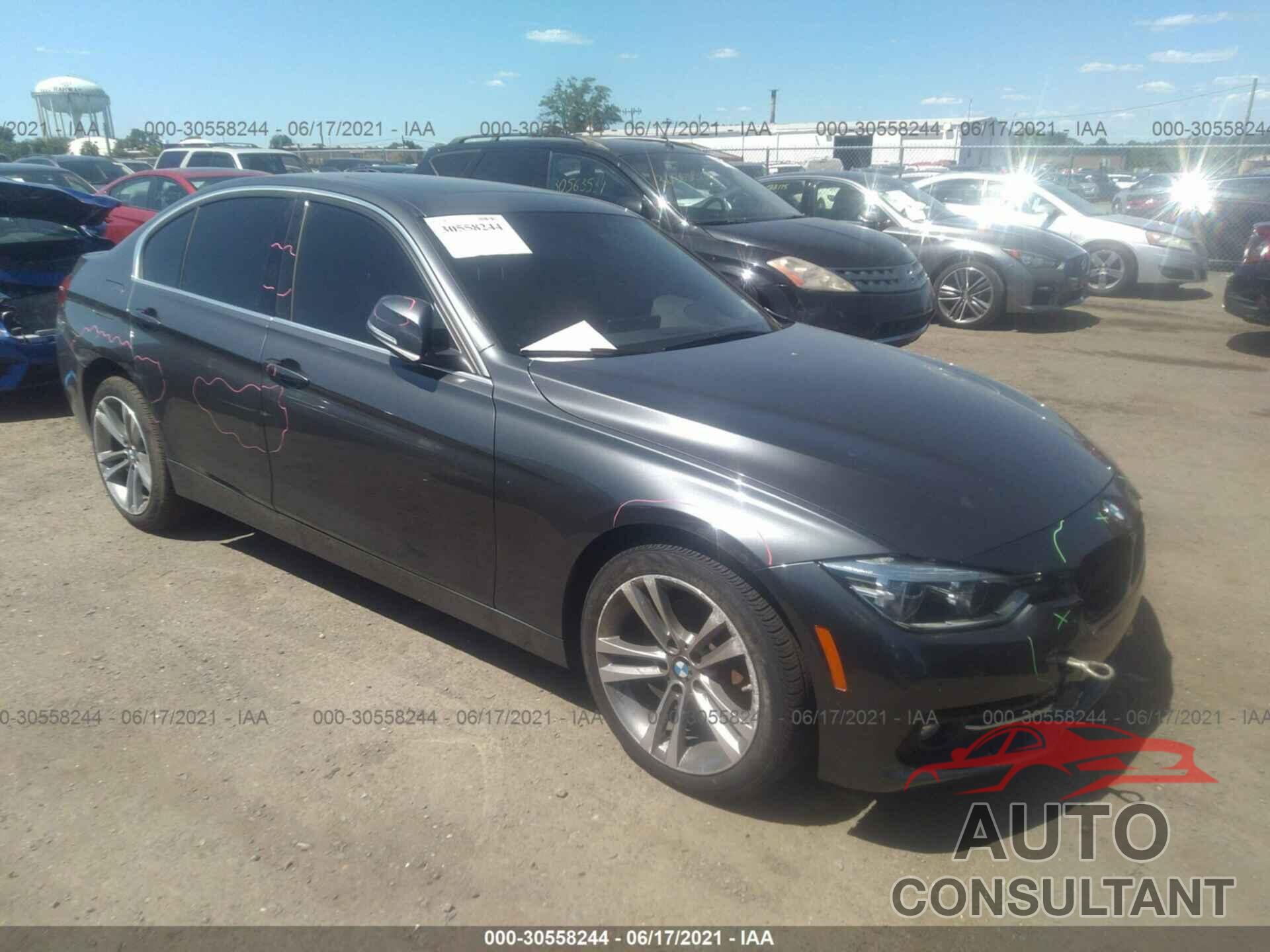 BMW 3 SERIES 2017 - WBA8D9G33HNU64780