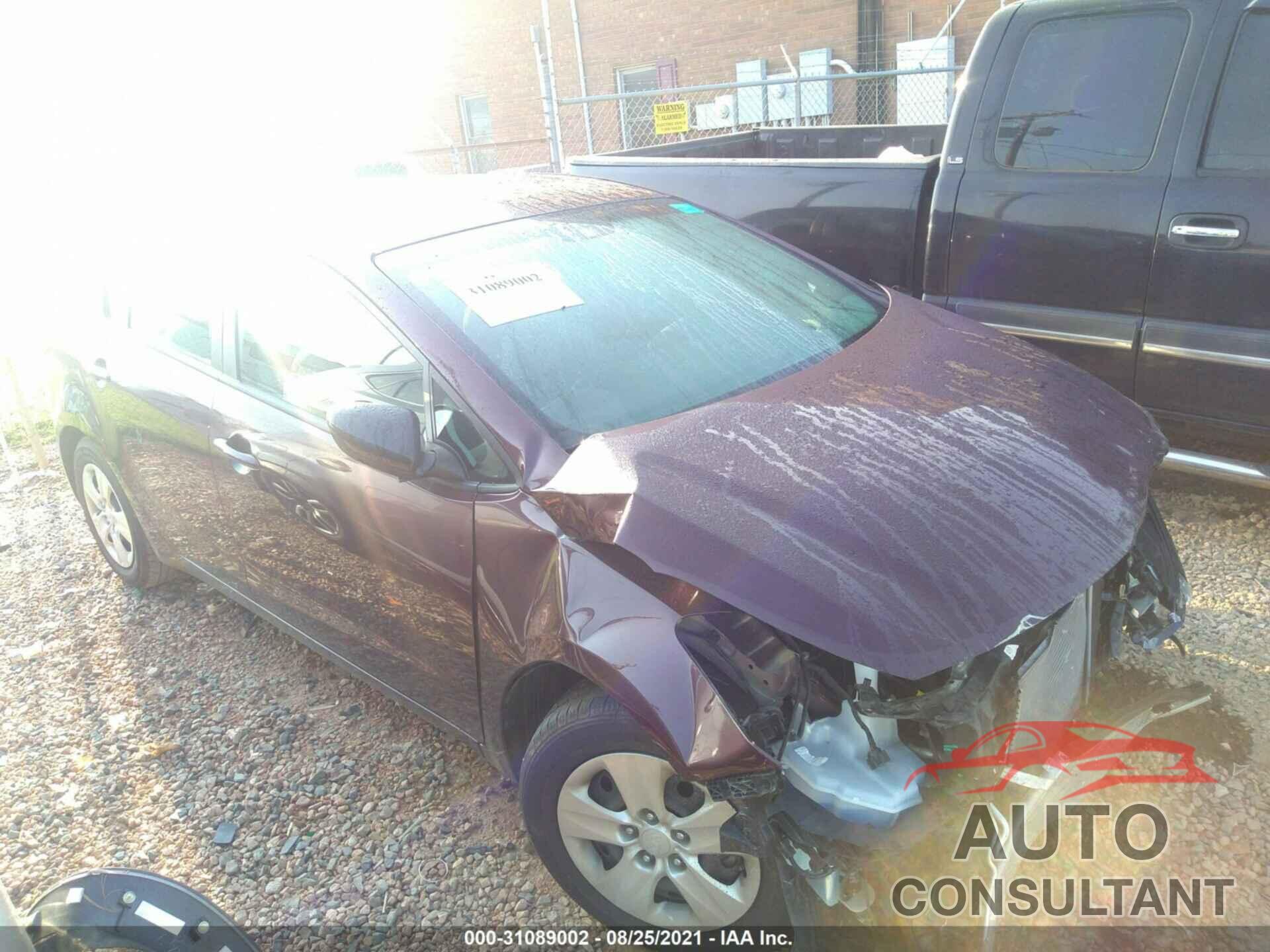 KIA FORTE 2018 - 3KPFL4A73JE211772