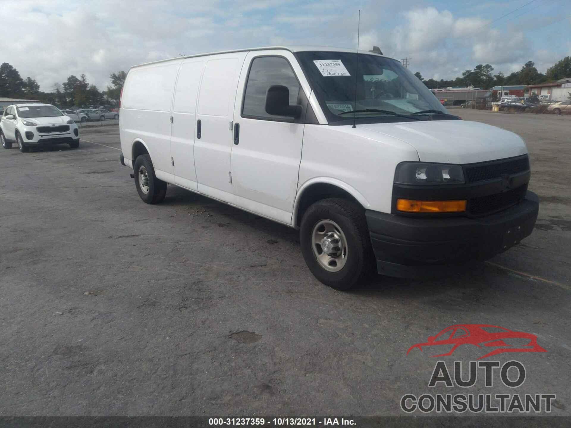 CHEVROLET EXPRESS CARGO VAN 2018 - 1GCWGBFP5J1273548