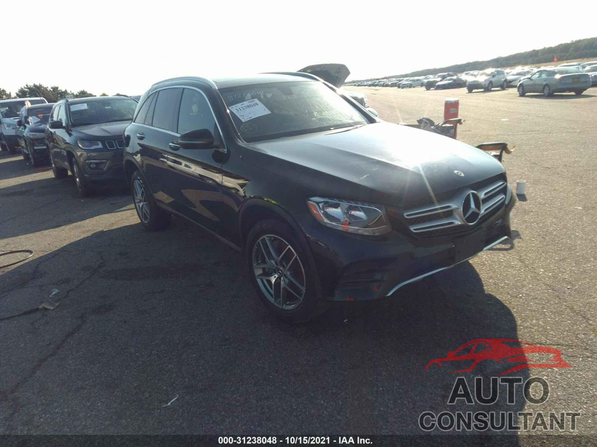 MERCEDES-BENZ GLC 2019 - WDC0G4KB9KV145720