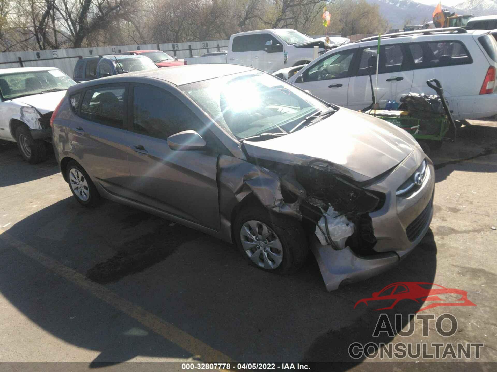 HYUNDAI ACCENT 2017 - KMHCT5AE6HU366119