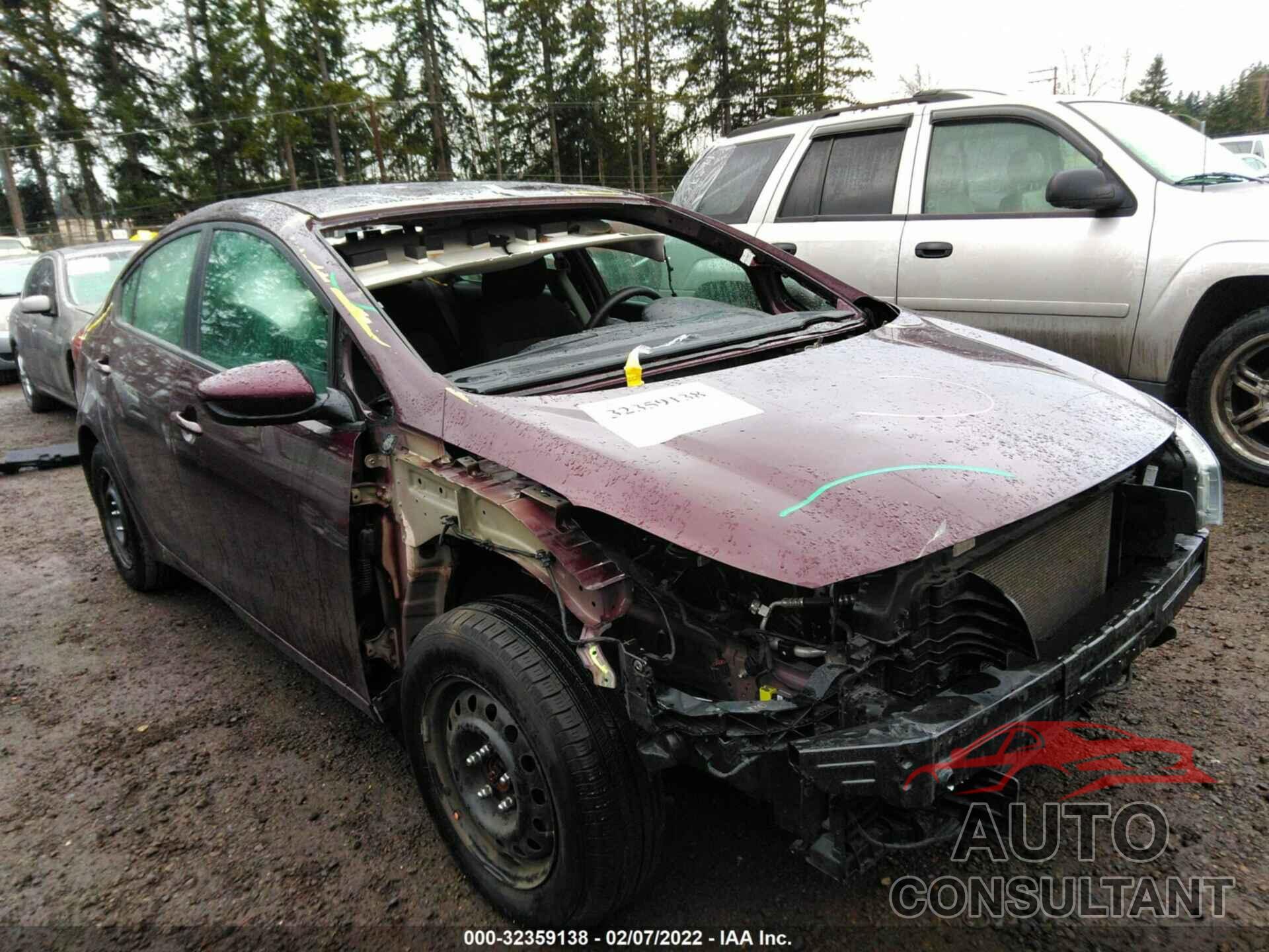 KIA FORTE 2018 - 3KPFK4A78JE255091