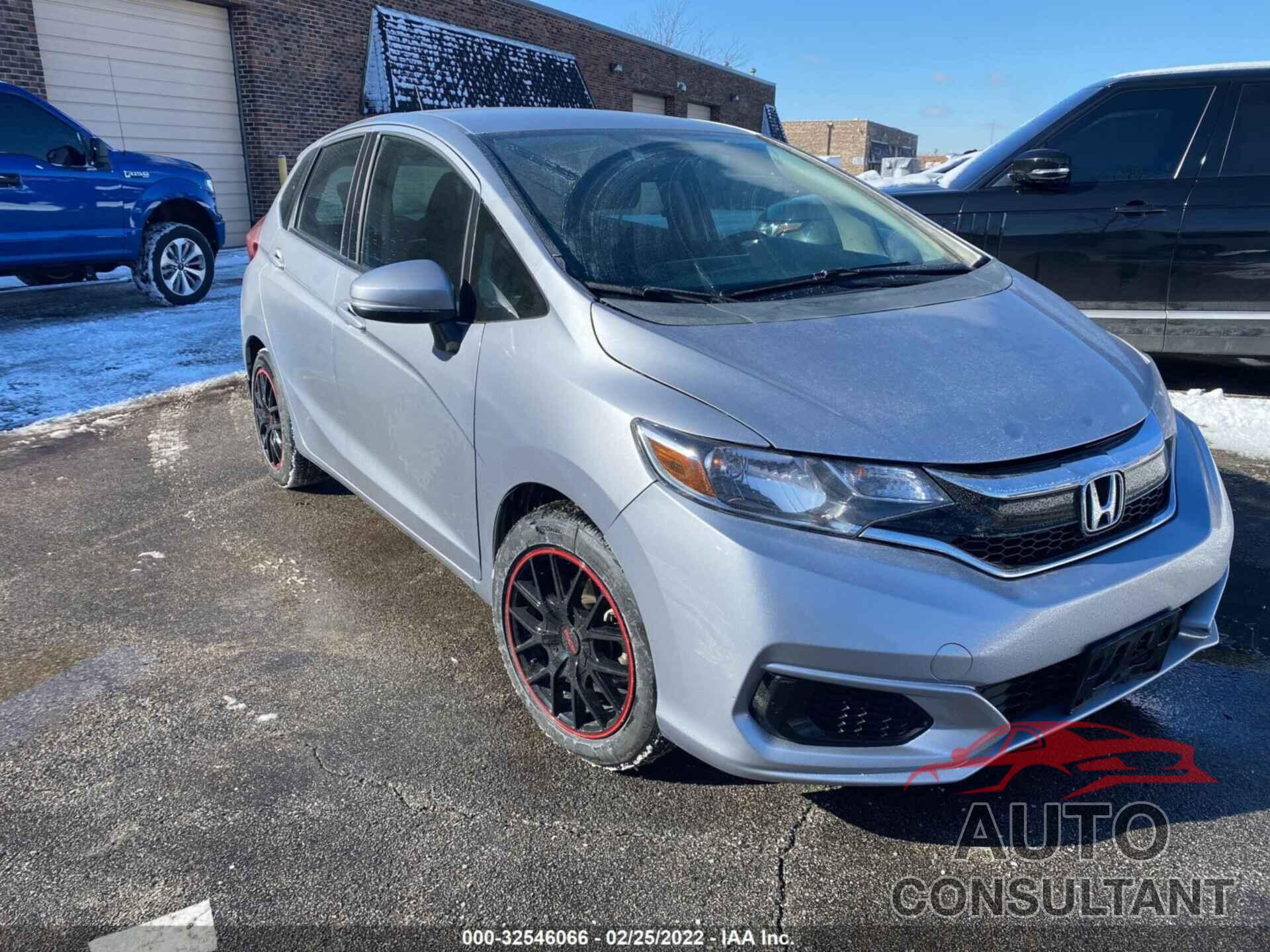 HONDA FIT 2019 - 3HGGK5H44KM723817