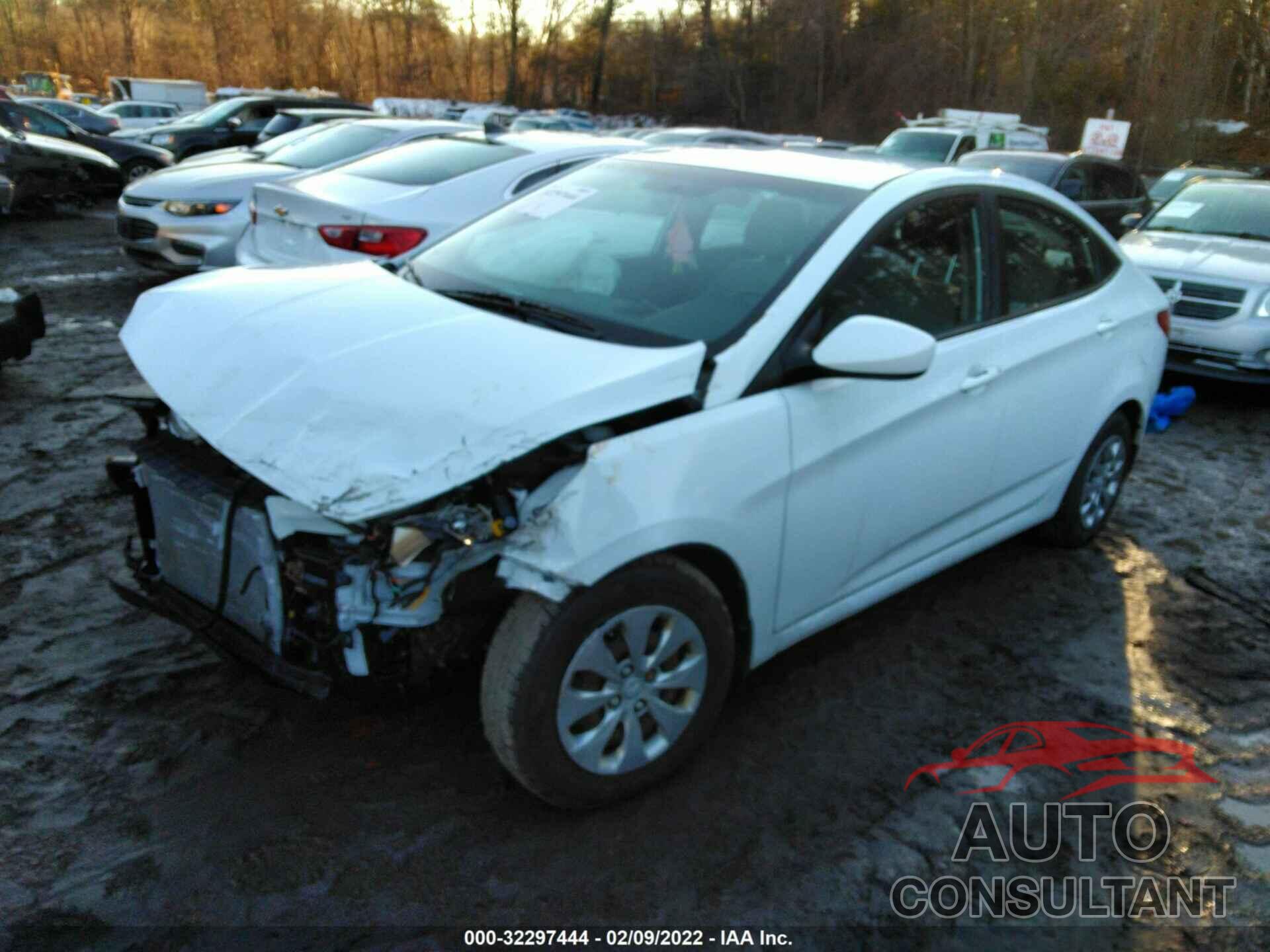 HYUNDAI ACCENT 2016 - KMHCT4AE9GU026939