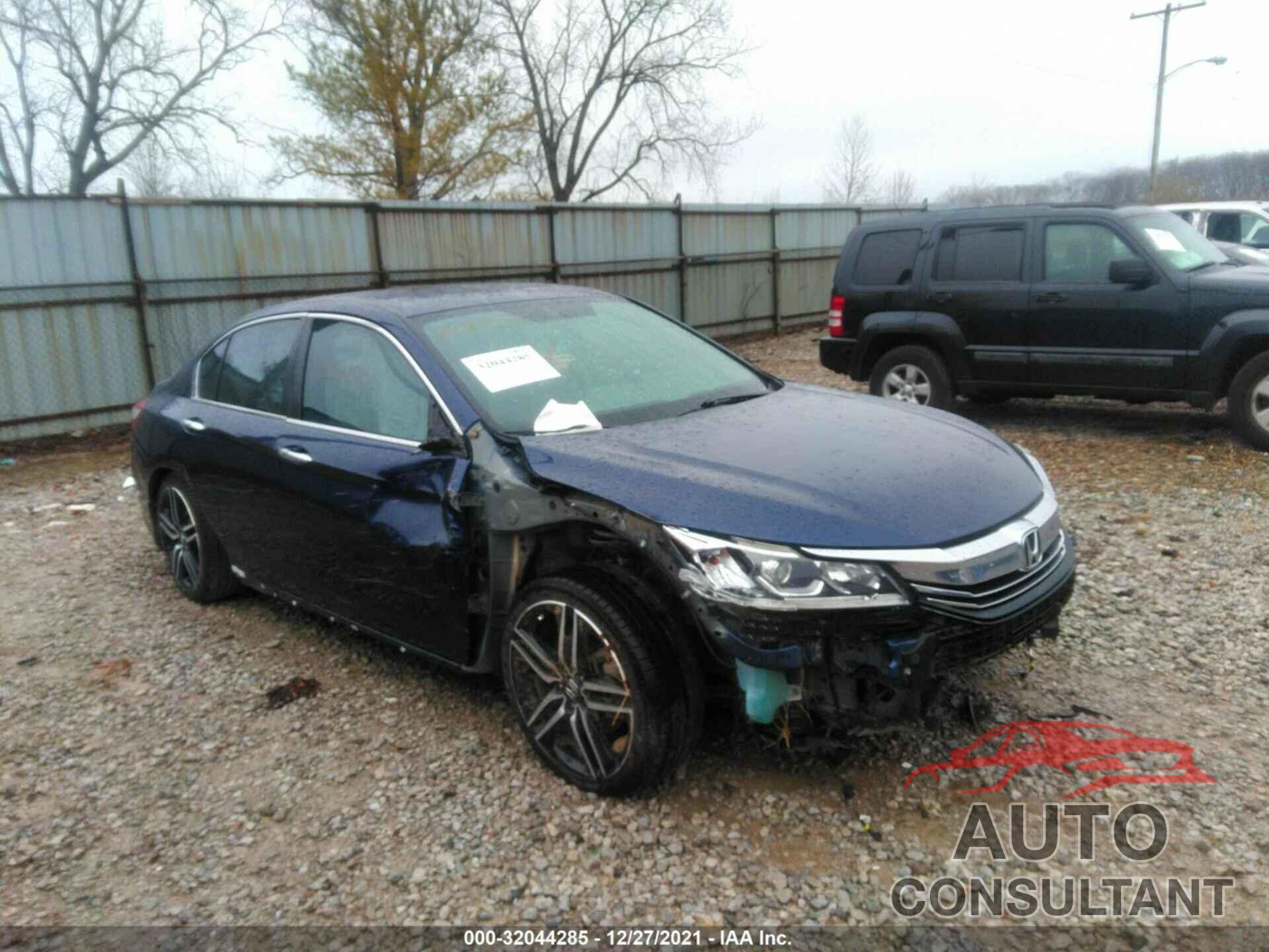 HONDA ACCORD SEDAN 2017 - 1HGCR2F56HA028376