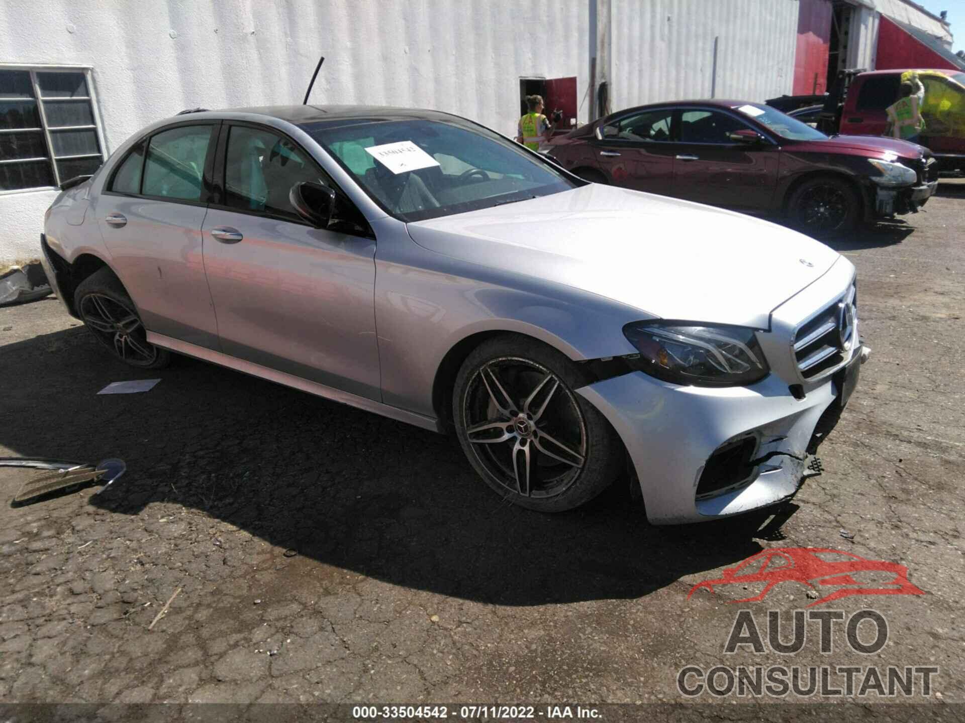MERCEDES-BENZ E-CLASS 2019 - WDDZF4JB1KA628679