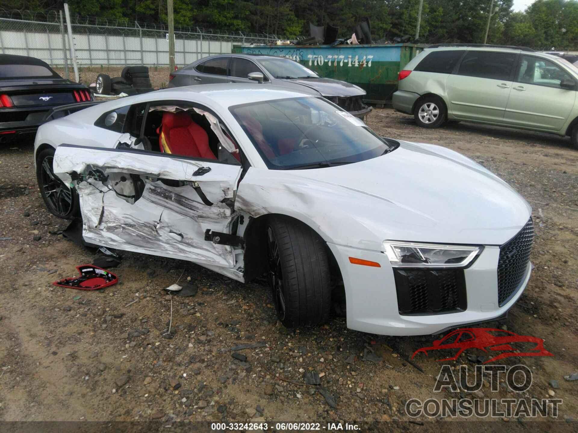 AUDI R8 2017 - WUAKBAFX2H7903740