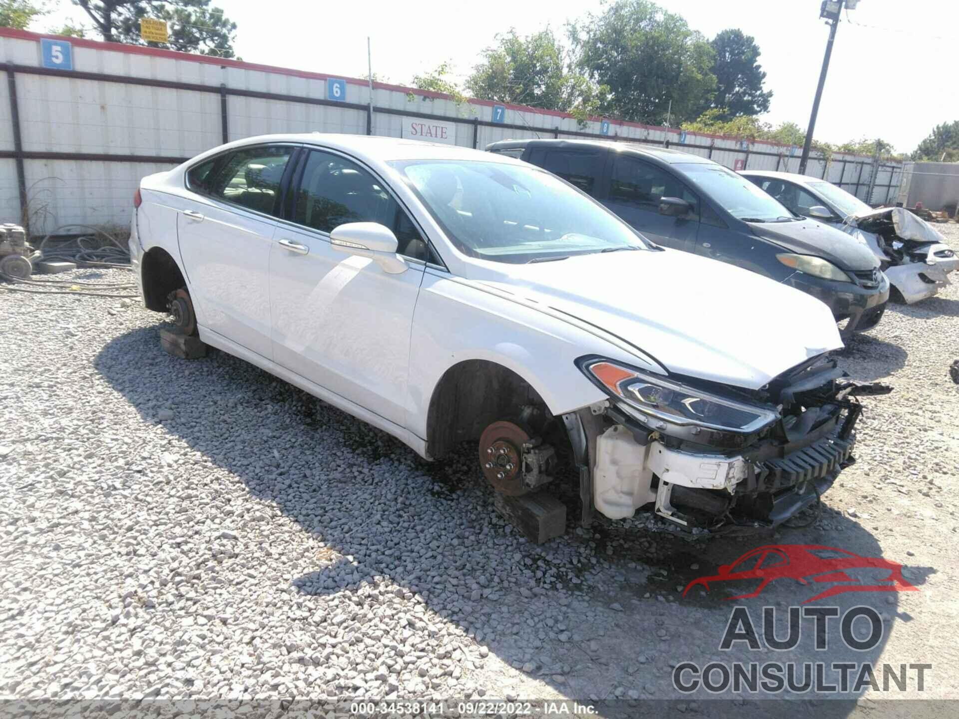 FORD FUSION 2020 - 3FA6P0D97LR193546