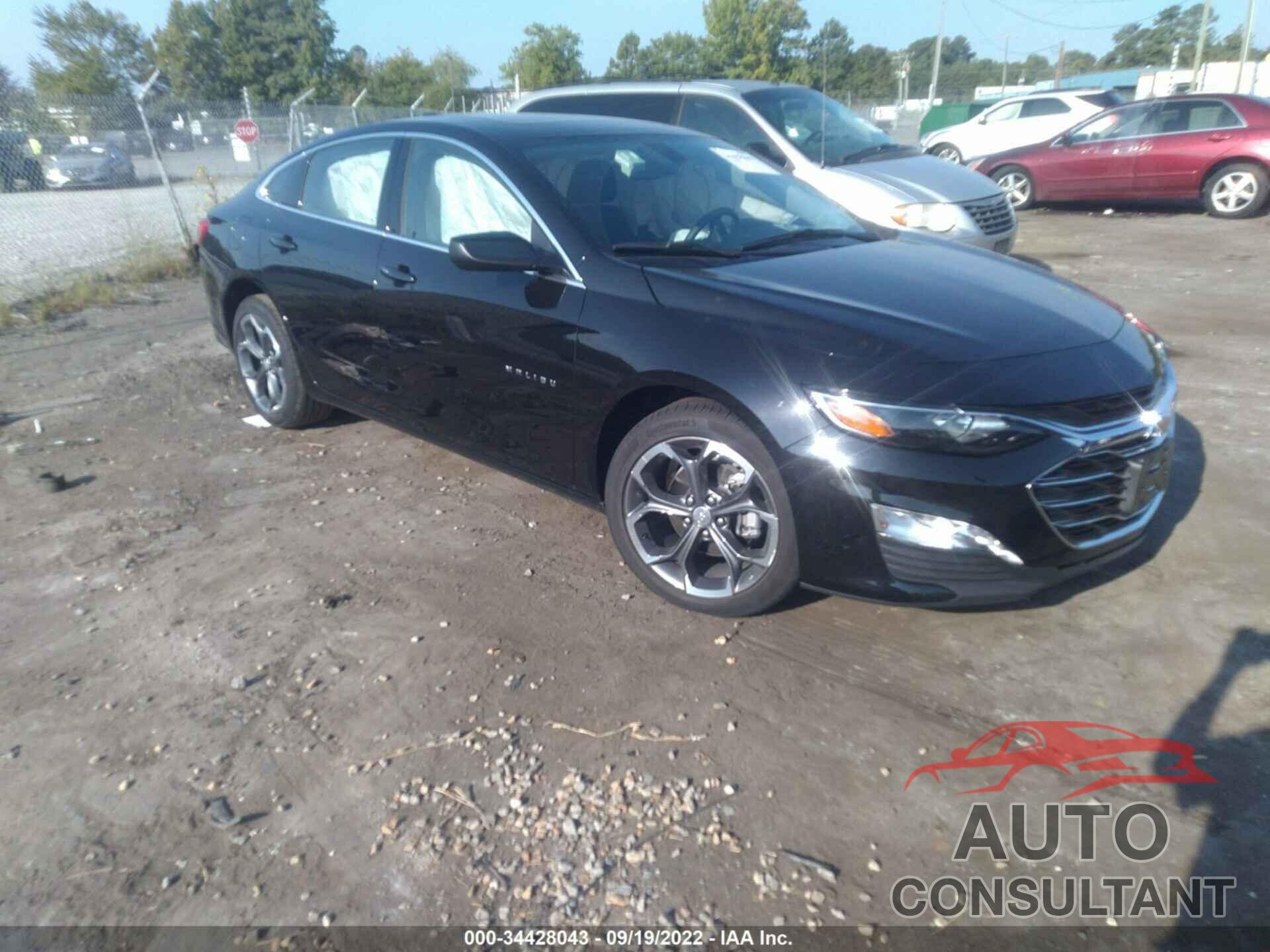 CHEVROLET MALIBU 2022 - 1G1ZD5ST3NF131968