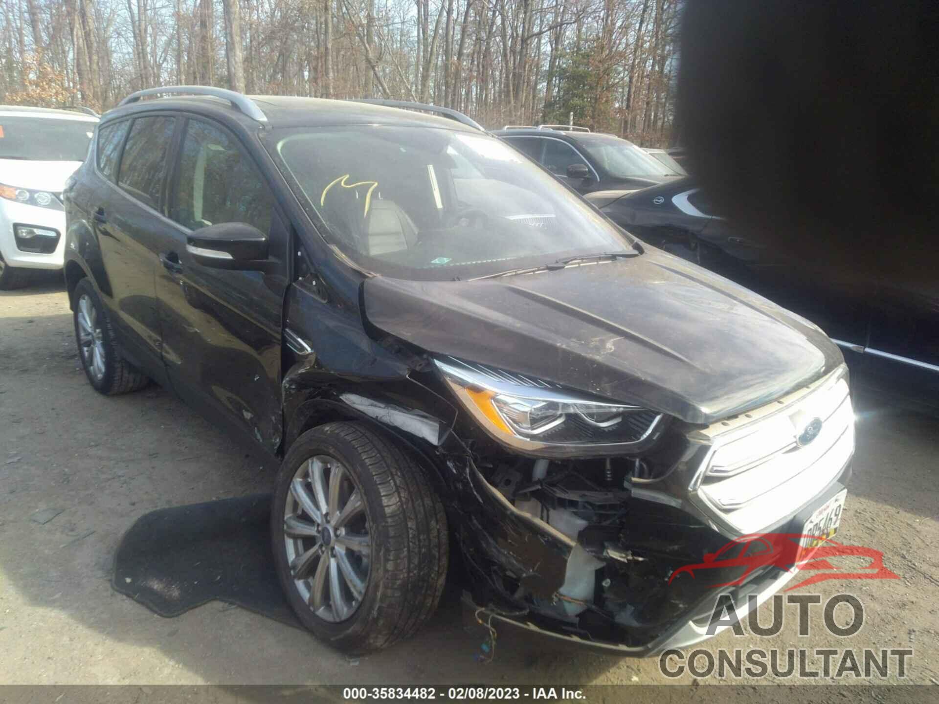 FORD ESCAPE 2018 - 1FMCU9J90JUC26077