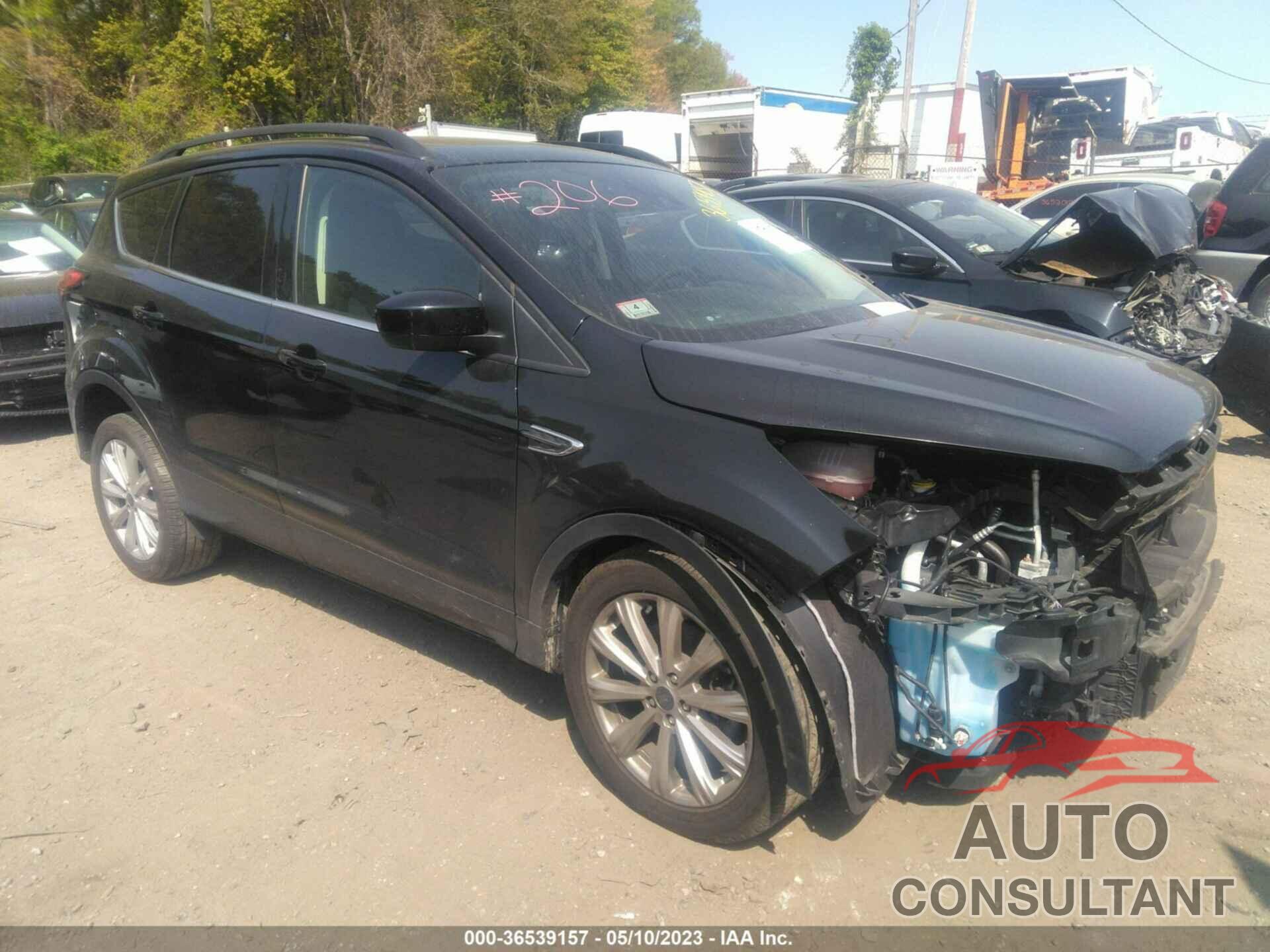 FORD ESCAPE 2019 - 1FMCU9HD3KUB84161