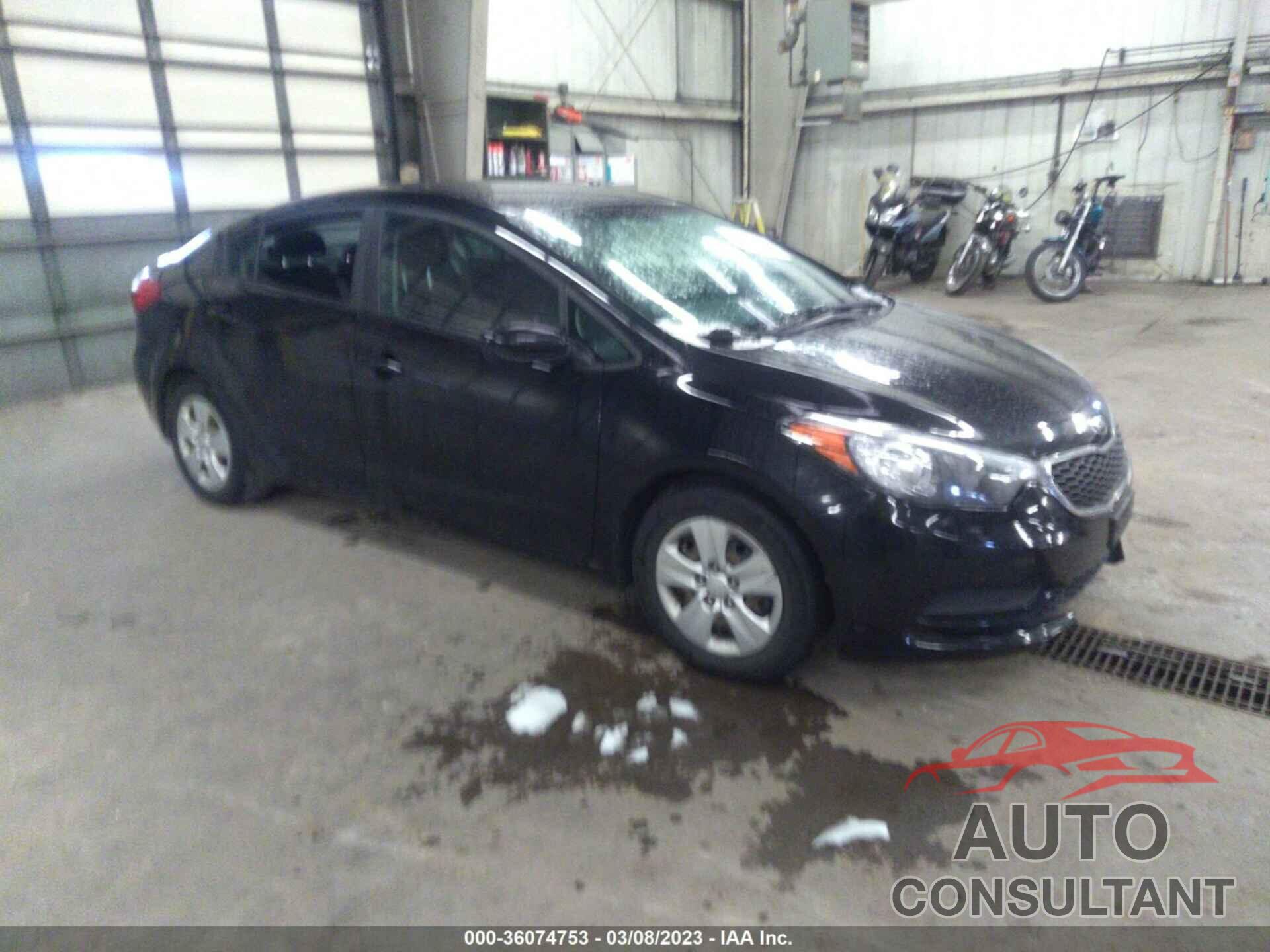 KIA FORTE 2016 - KNAFK4A68G5618448