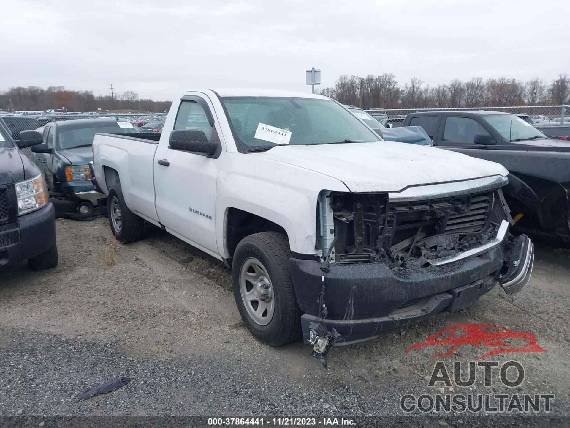 CHEVROLET SILVERADO 1500 2018 - 1GCNCNEH6JZ216036