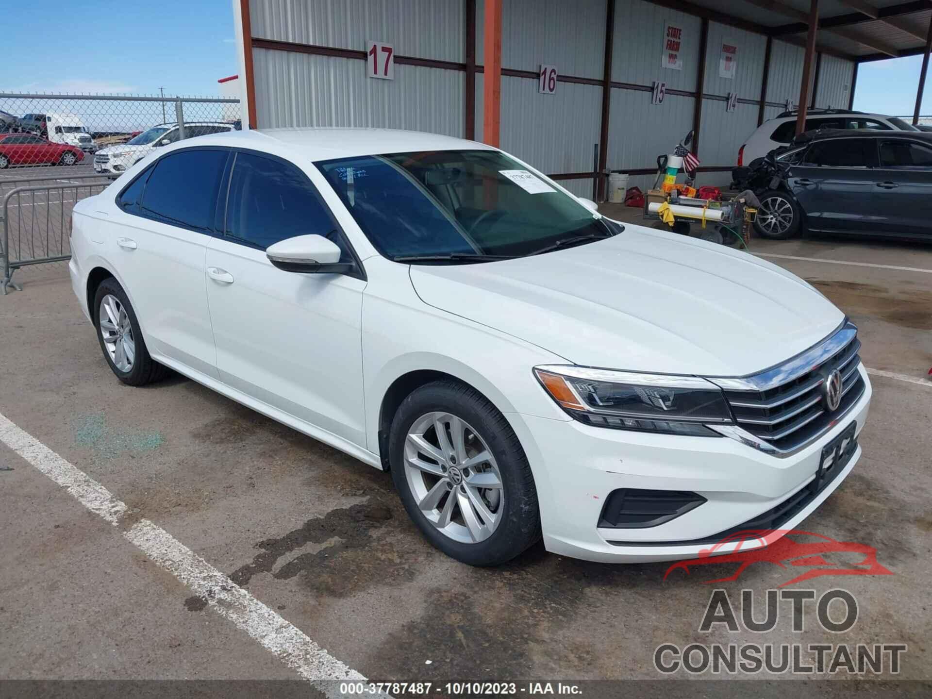 VOLKSWAGEN PASSAT 2021 - 1VWAA7A33MC005102