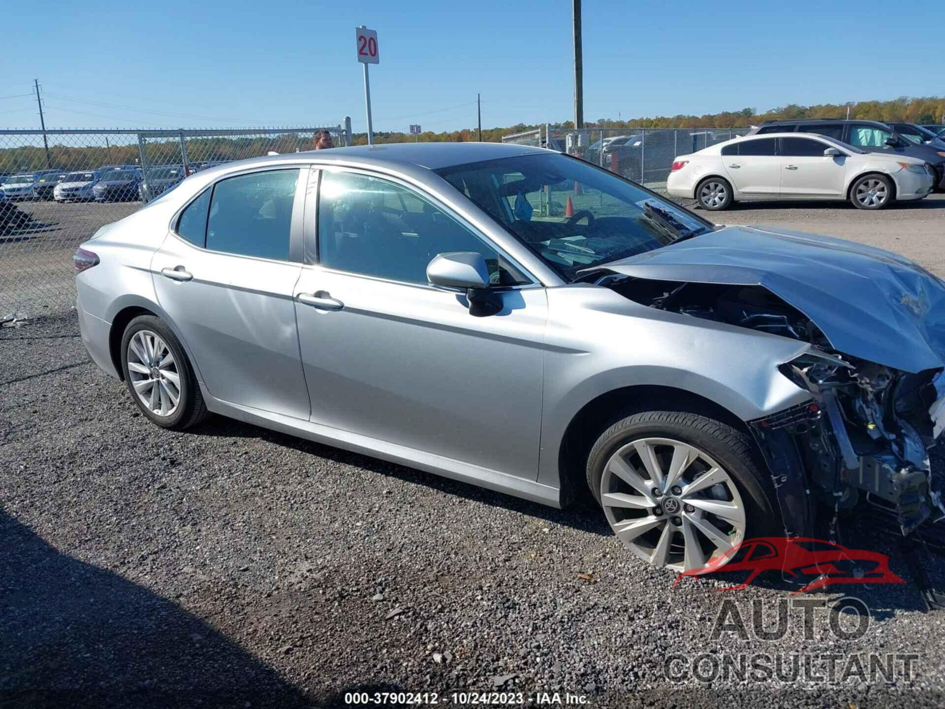 TOYOTA CAMRY 2023 - 4T1C11AK5PU774162