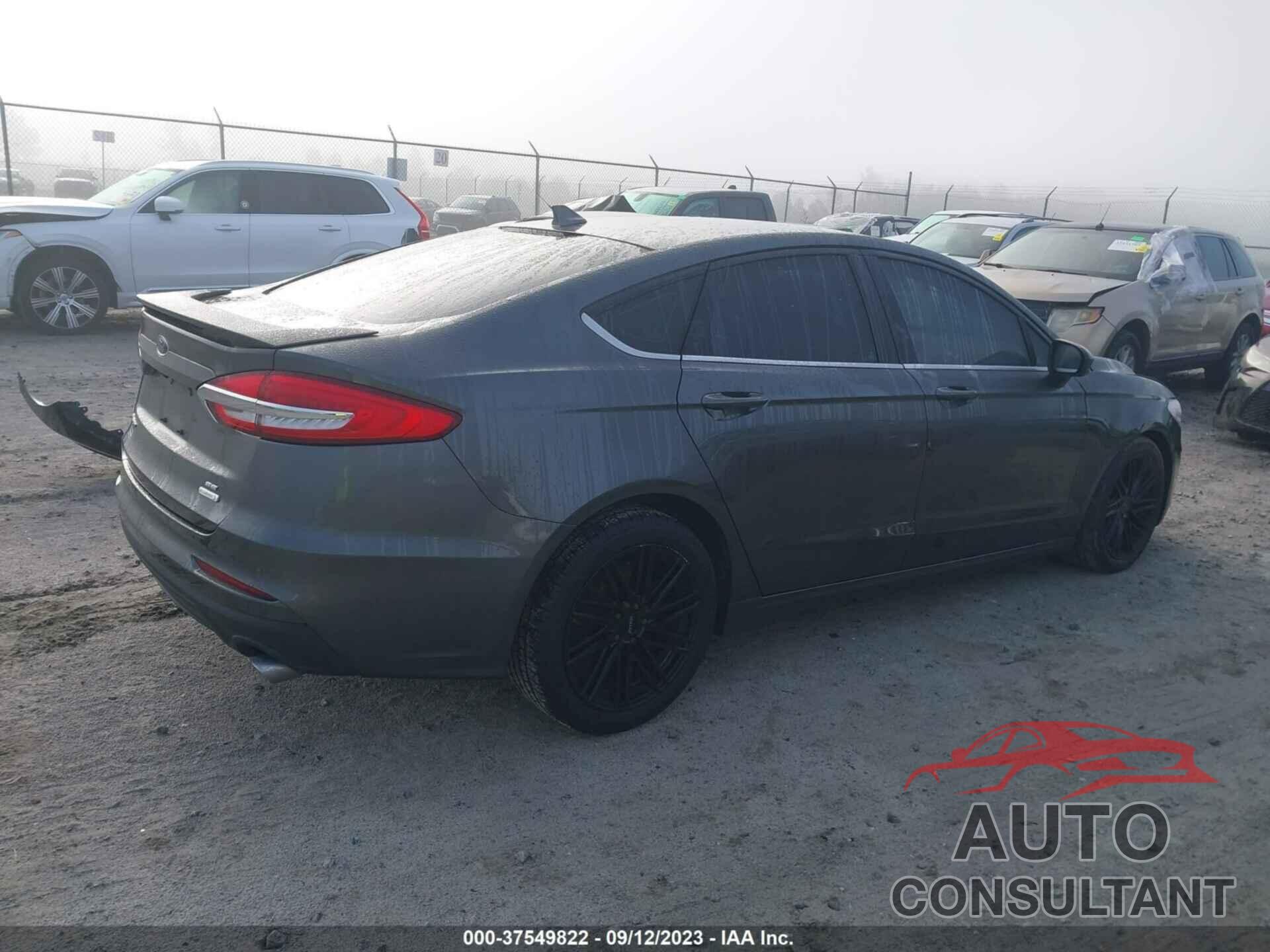 FORD FUSION 2019 - 3FA6P0HD5KR249383