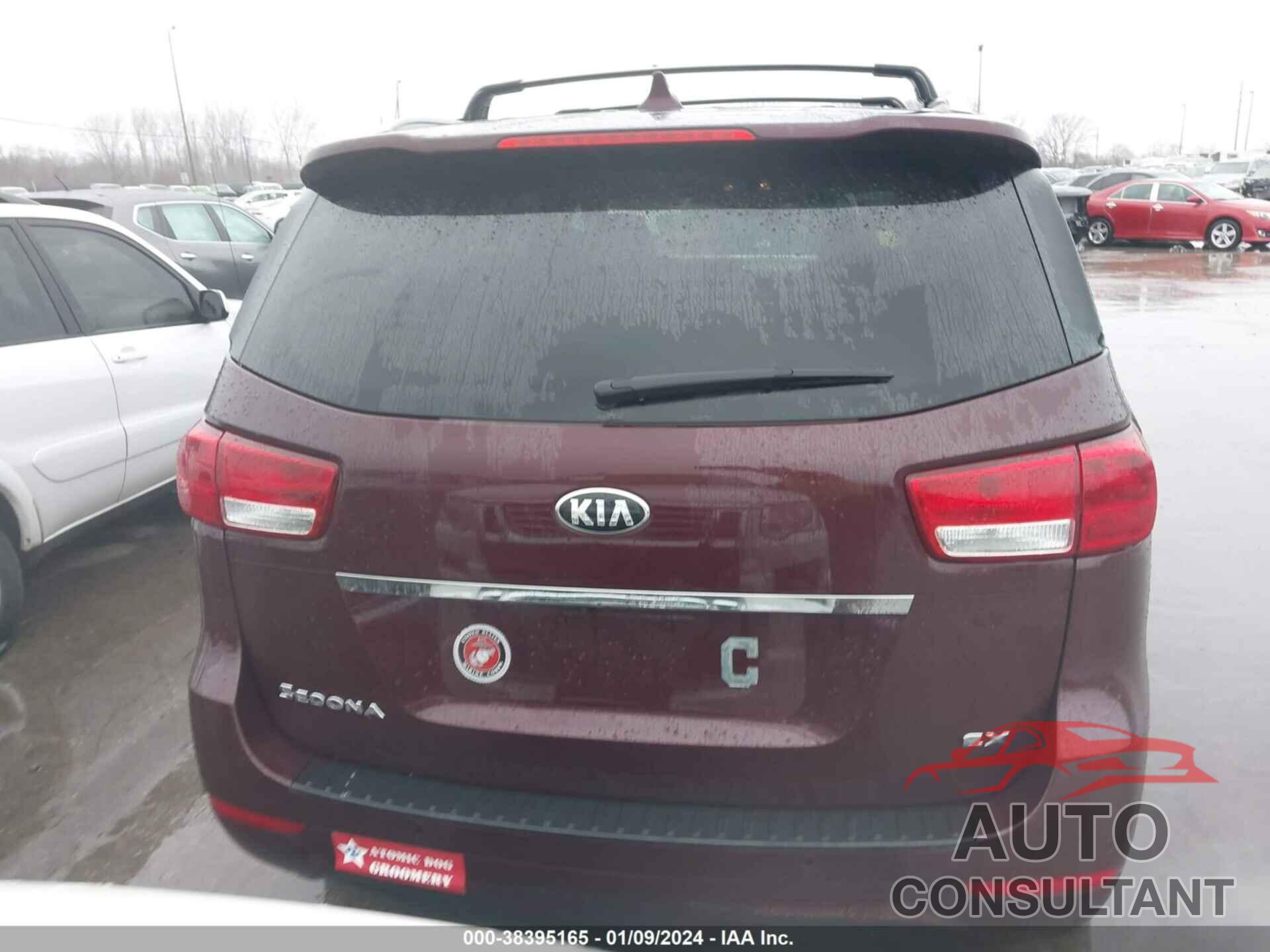 KIA SEDONA 2018 - KNDMC5C18J6397868