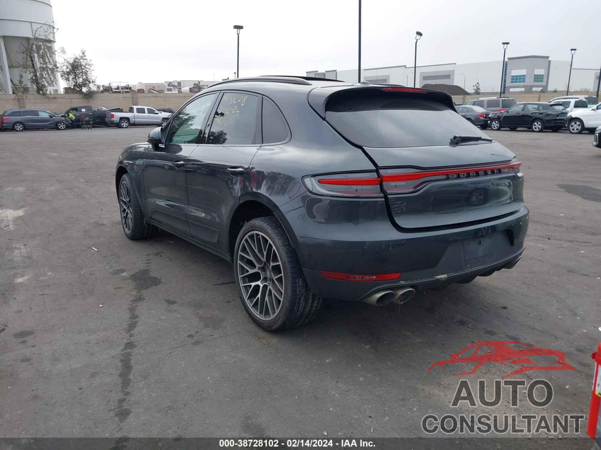 PORSCHE MACAN 2021 - WP1AB2A56MLB31747