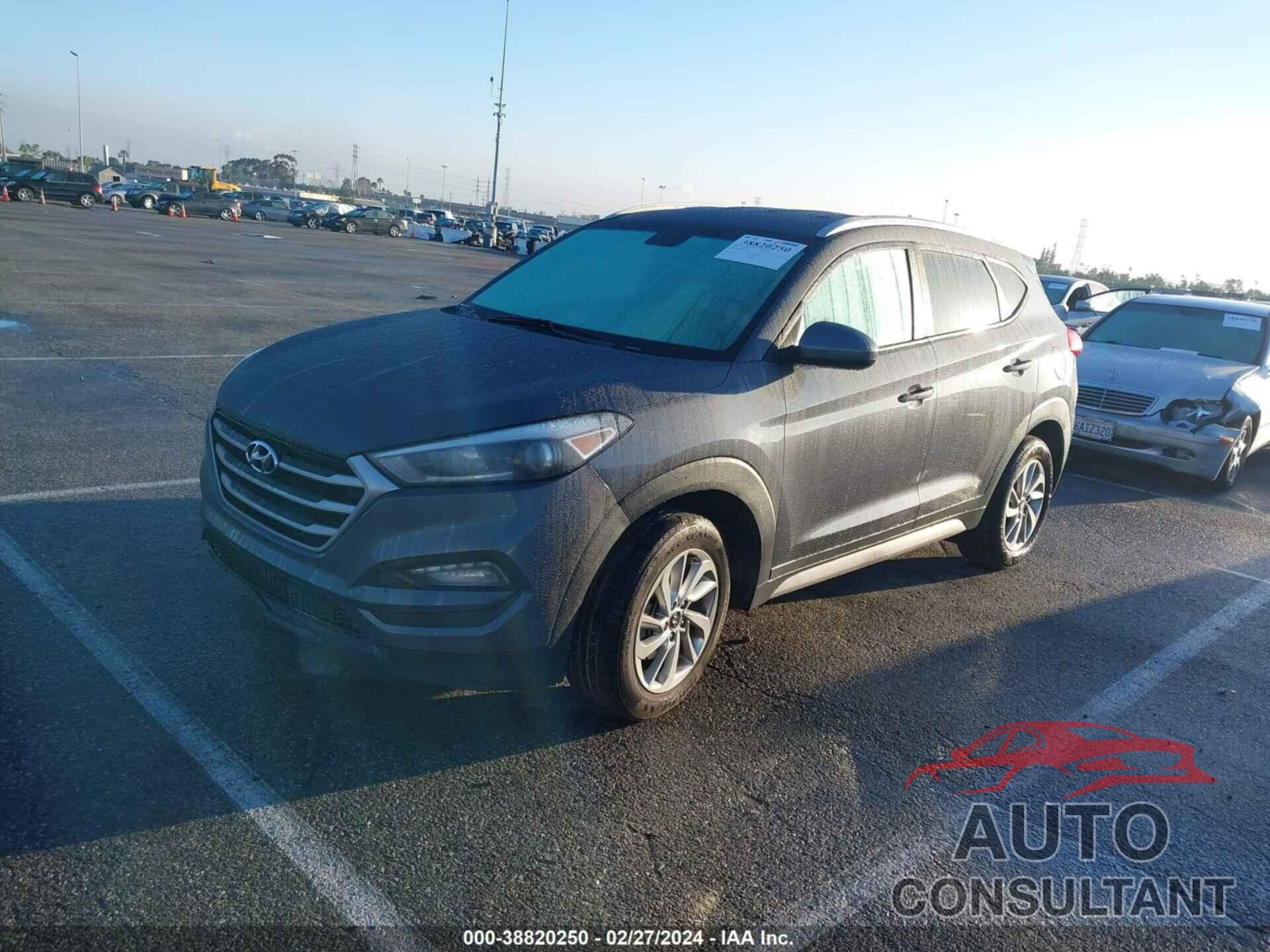 HYUNDAI TUCSON 2018 - KM8J33A42JU679595