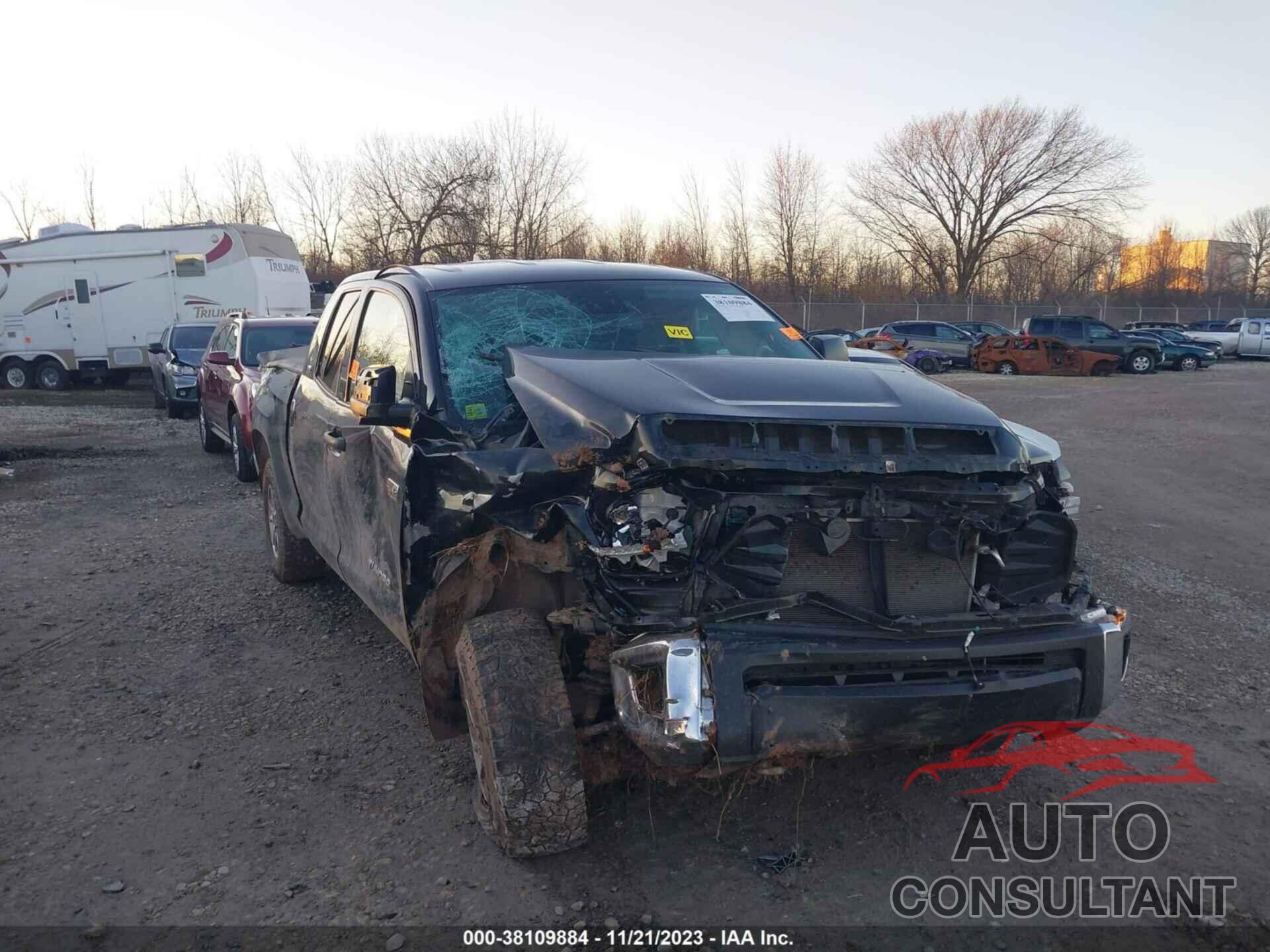 TOYOTA TUNDRA 2021 - 5TFUY5F17MX981528