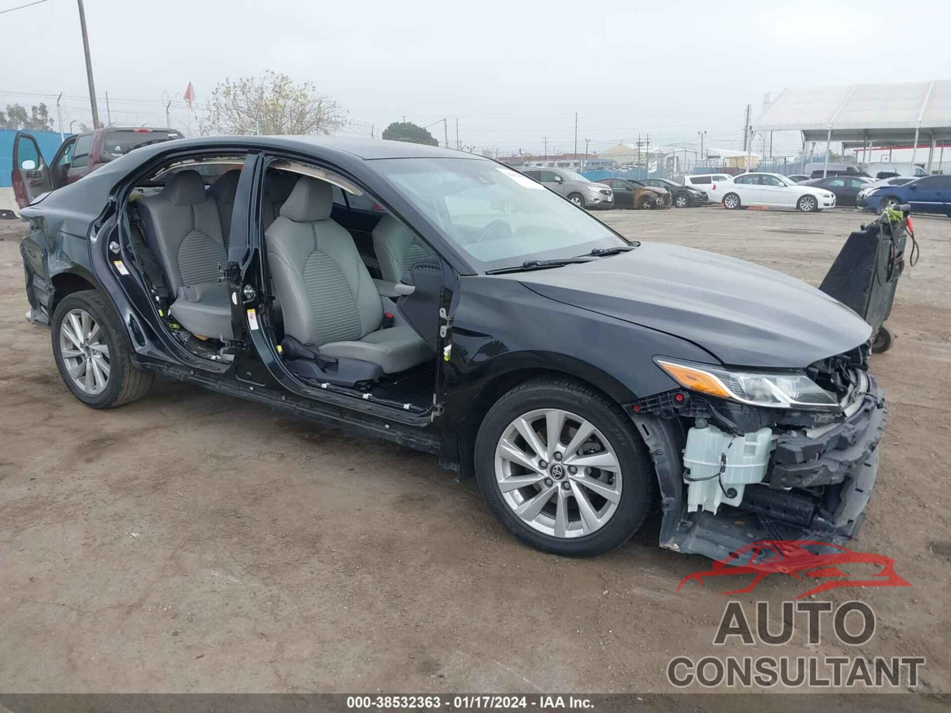 TOYOTA CAMRY 2019 - 4T1B11HK8KU708148