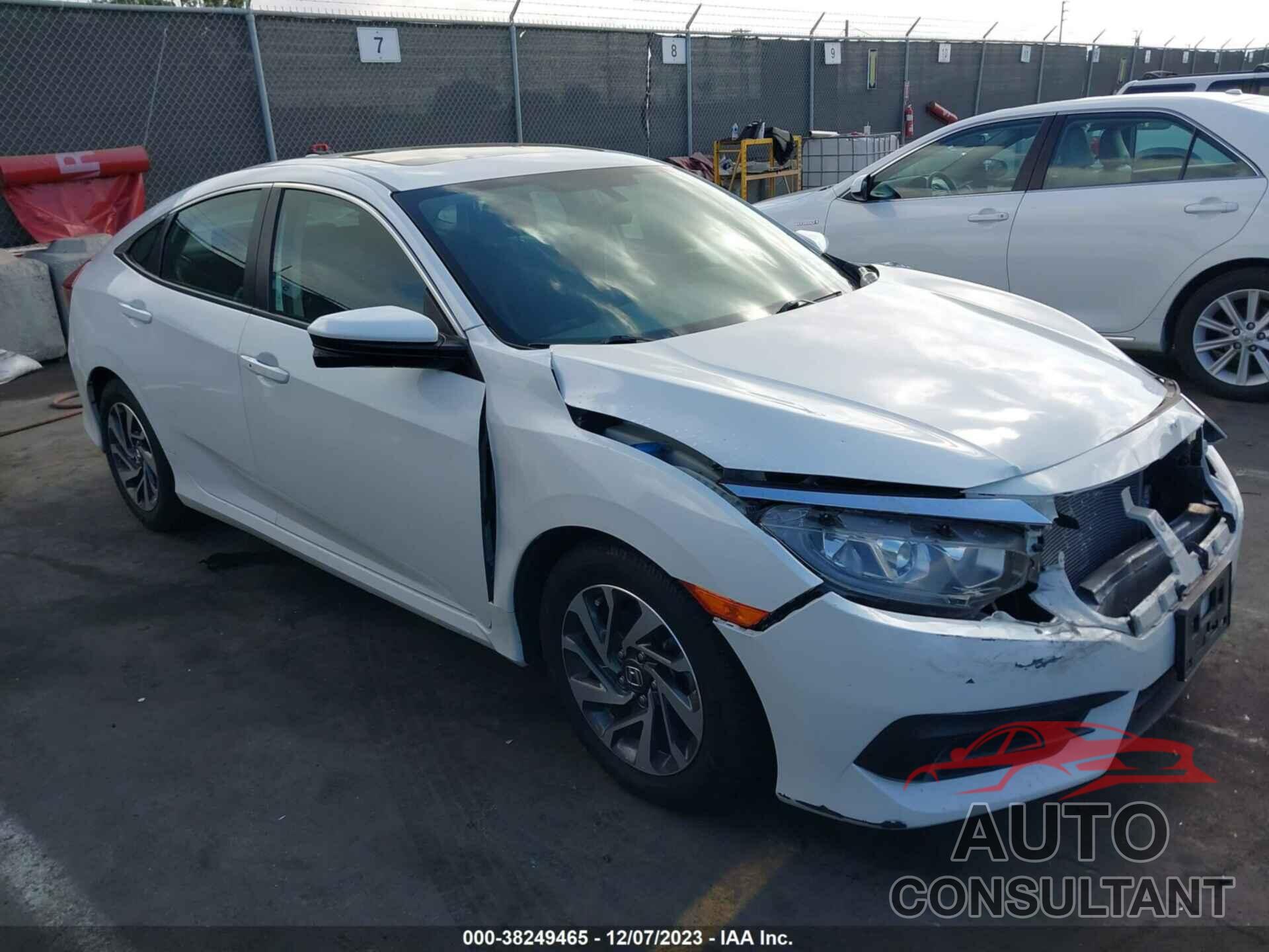 HONDA CIVIC 2017 - 2HGFC2F71HH565674