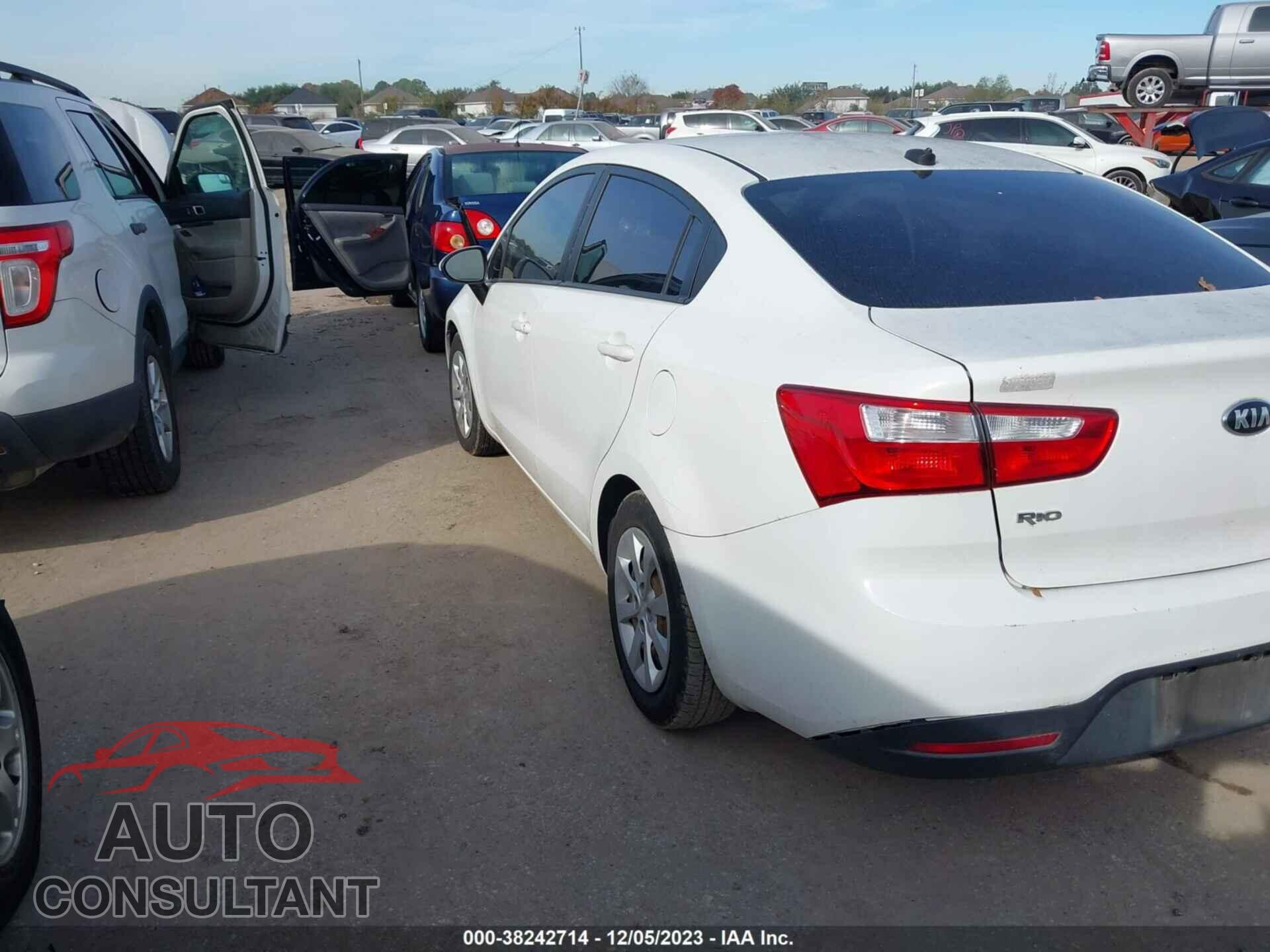 KIA RIO 2015 - KNADM4A36F6505128