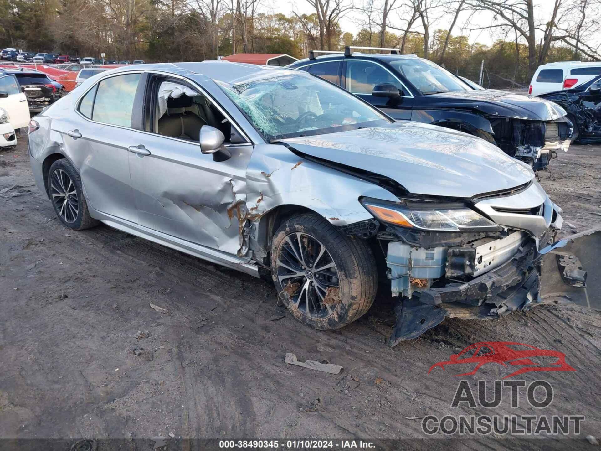 TOYOTA CAMRY 2018 - JTNB11HKXJ3047744