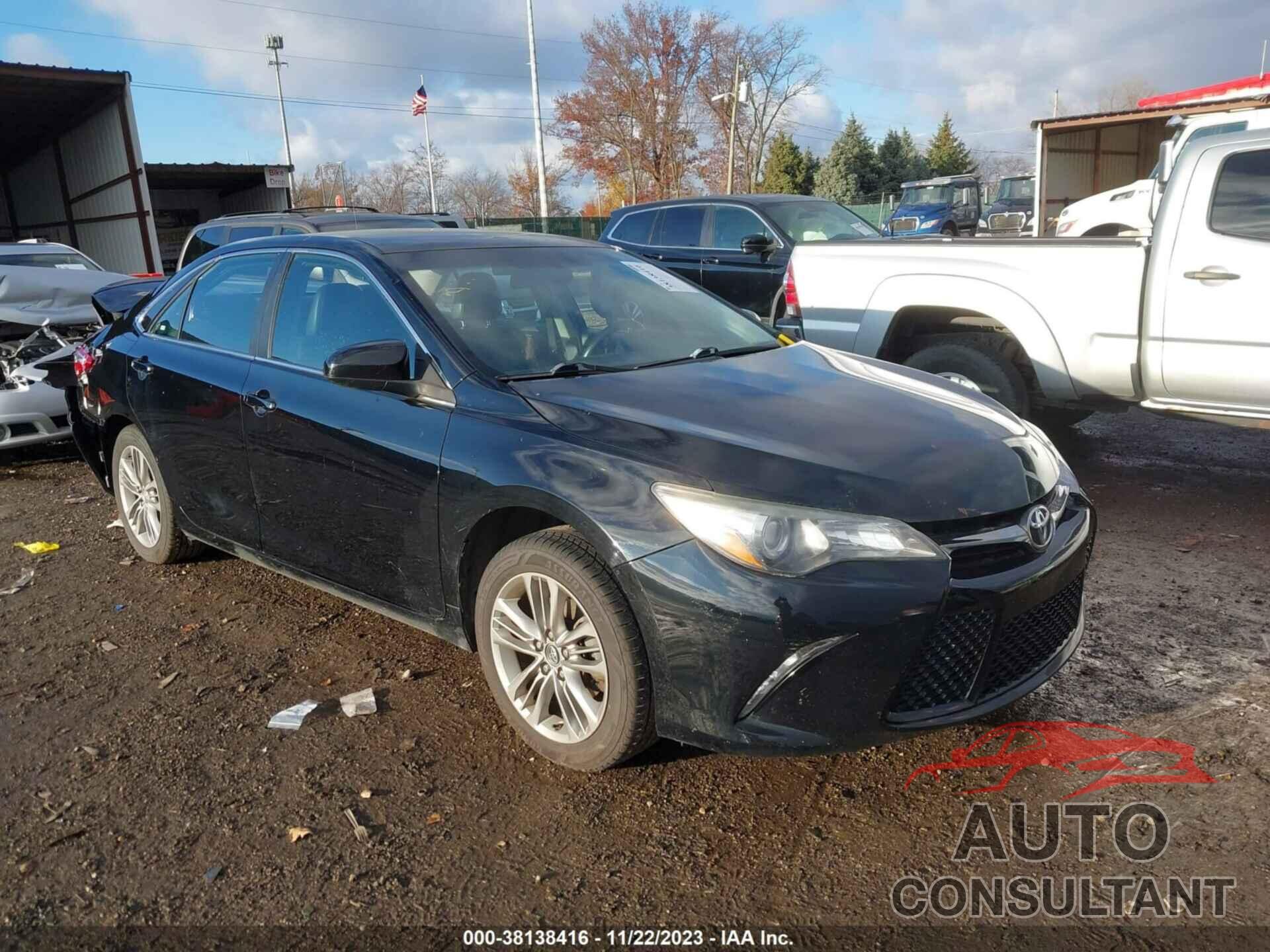 TOYOTA CAMRY 2015 - 4T1BF1FK4FU114862