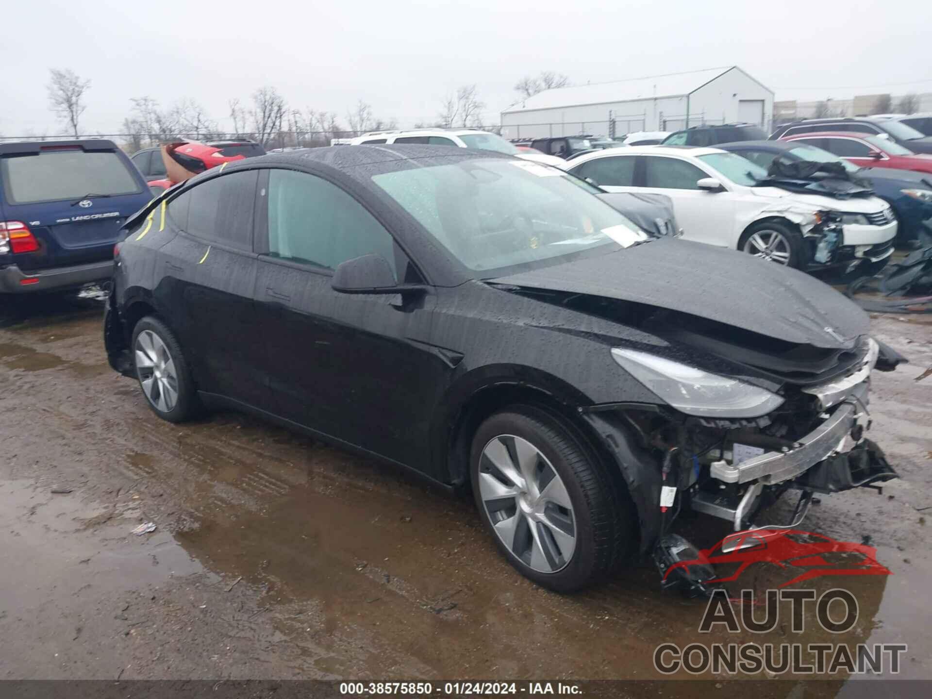 TESLA MODEL Y 2023 - 7SAYGDEE5PA162437