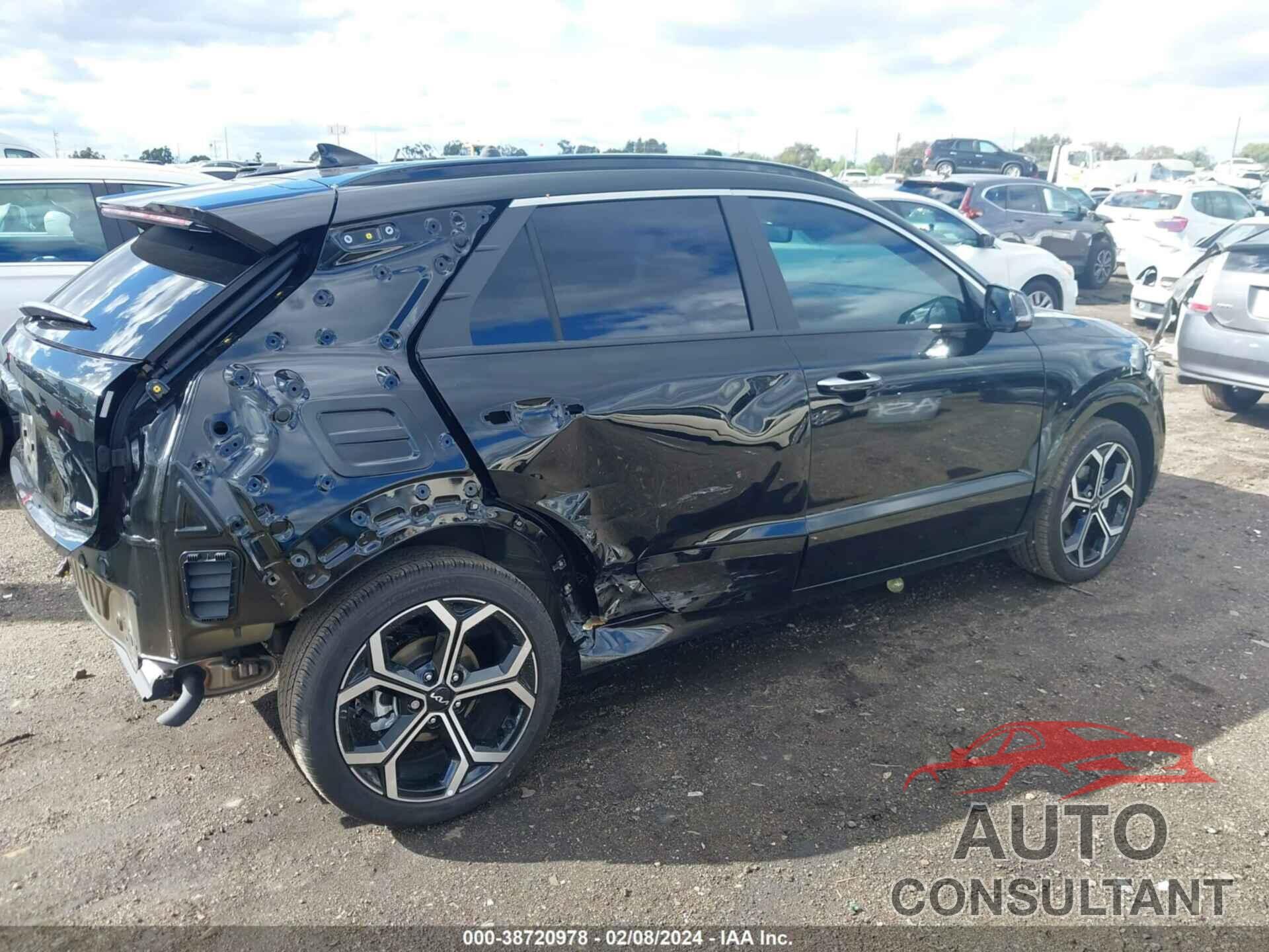 KIA NIRO 2023 - KNDCT3LE0P5108645