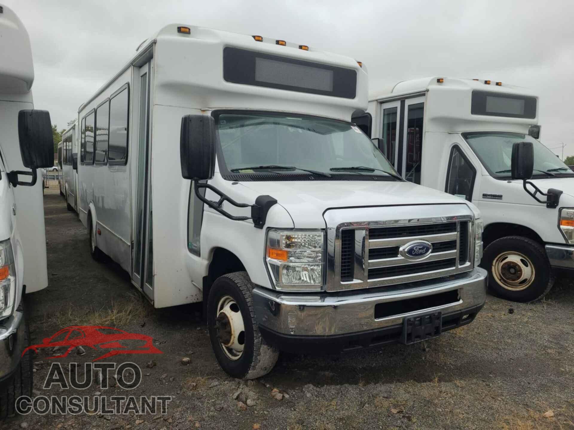 FORD E-450 CUTAWAY 2017 - 1FDFE4FS4HDC32001