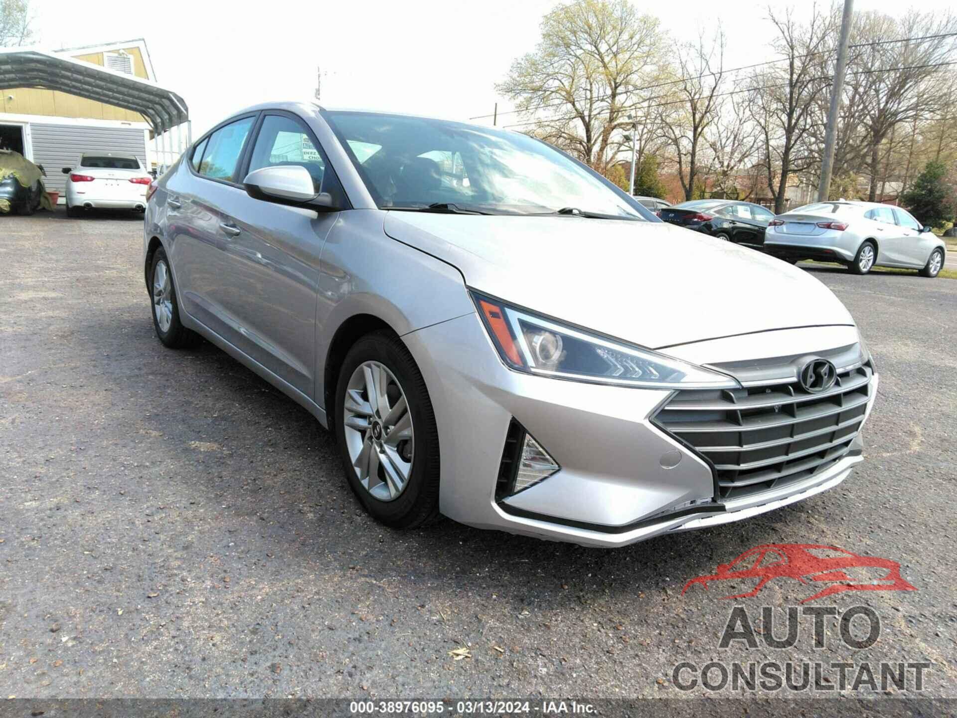 HYUNDAI ELANTRA 2020 - 5NPD84LF8LH576833