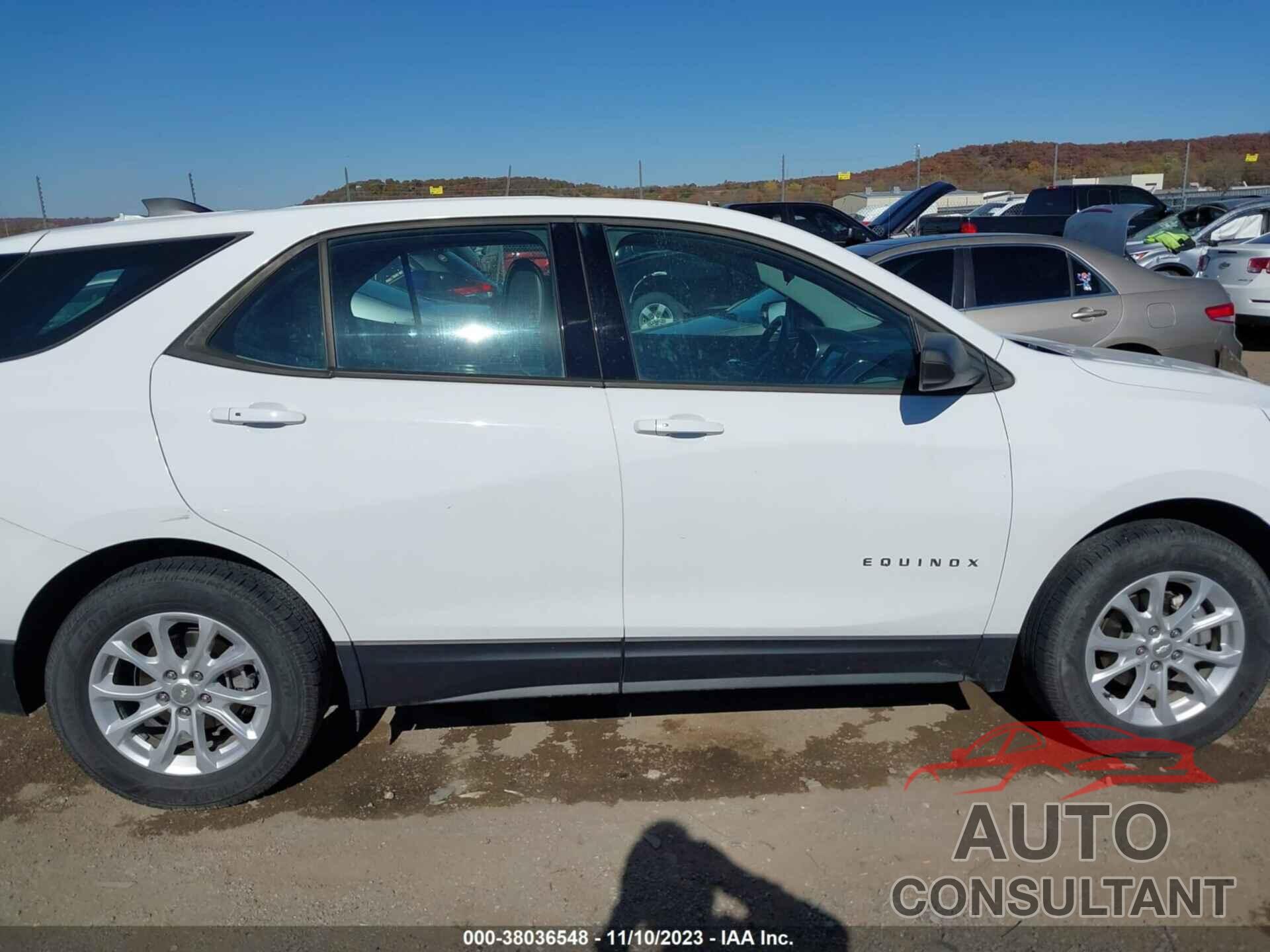 CHEVROLET EQUINOX 2018 - 3GNAXHEV8JL100992