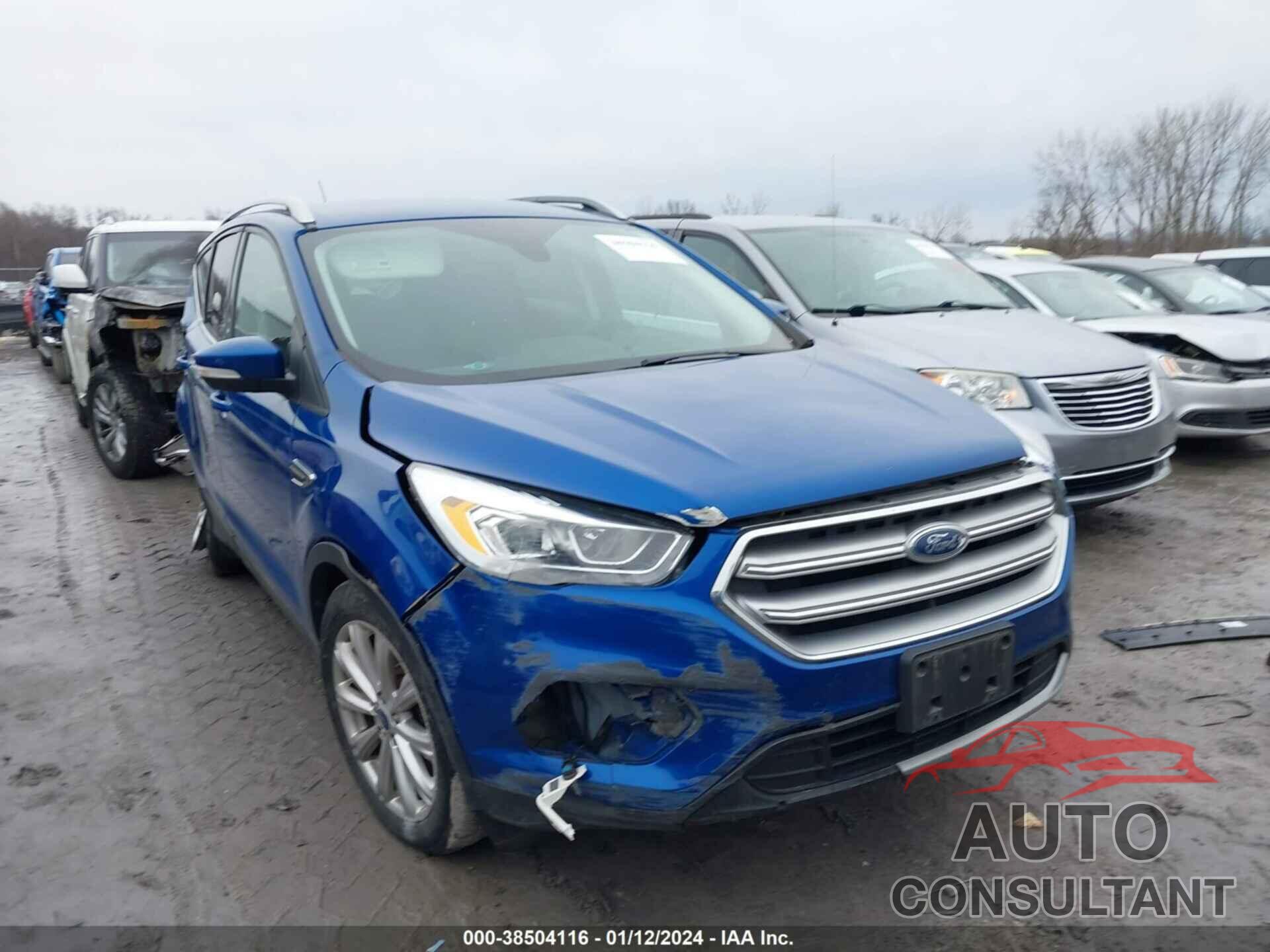 FORD ESCAPE 2017 - 1FMCU0JD8HUB87376