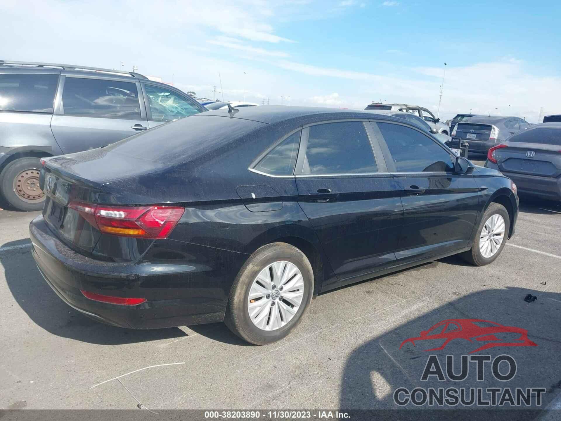 VOLKSWAGEN JETTA 2019 - 3VWN57BUXKM167043