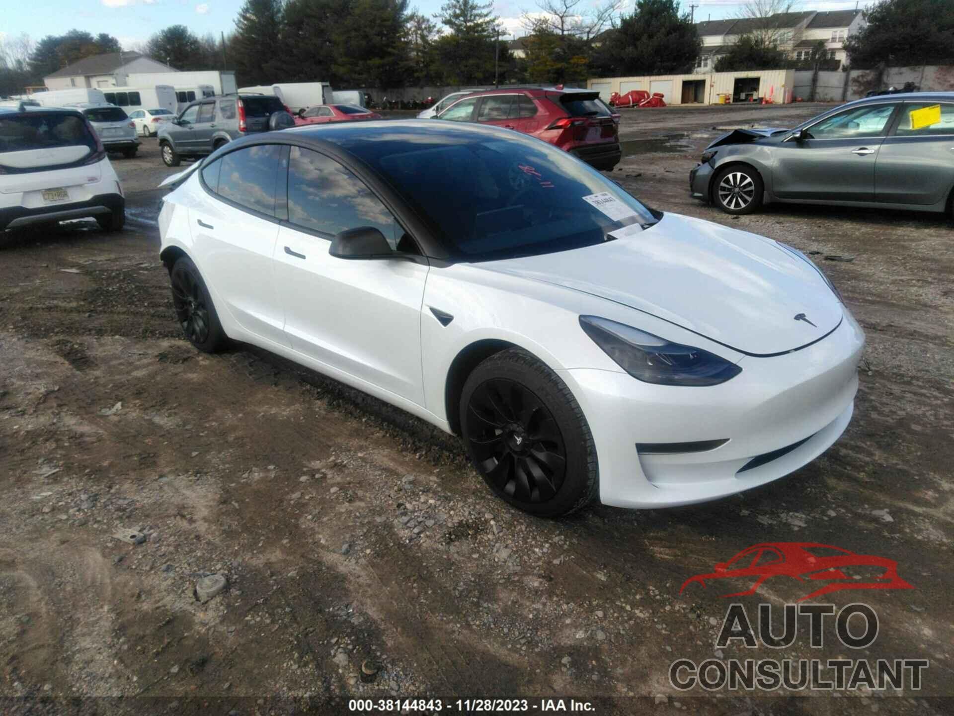 TESLA MODEL 3 2023 - 5YJ3E1EAXPF577281