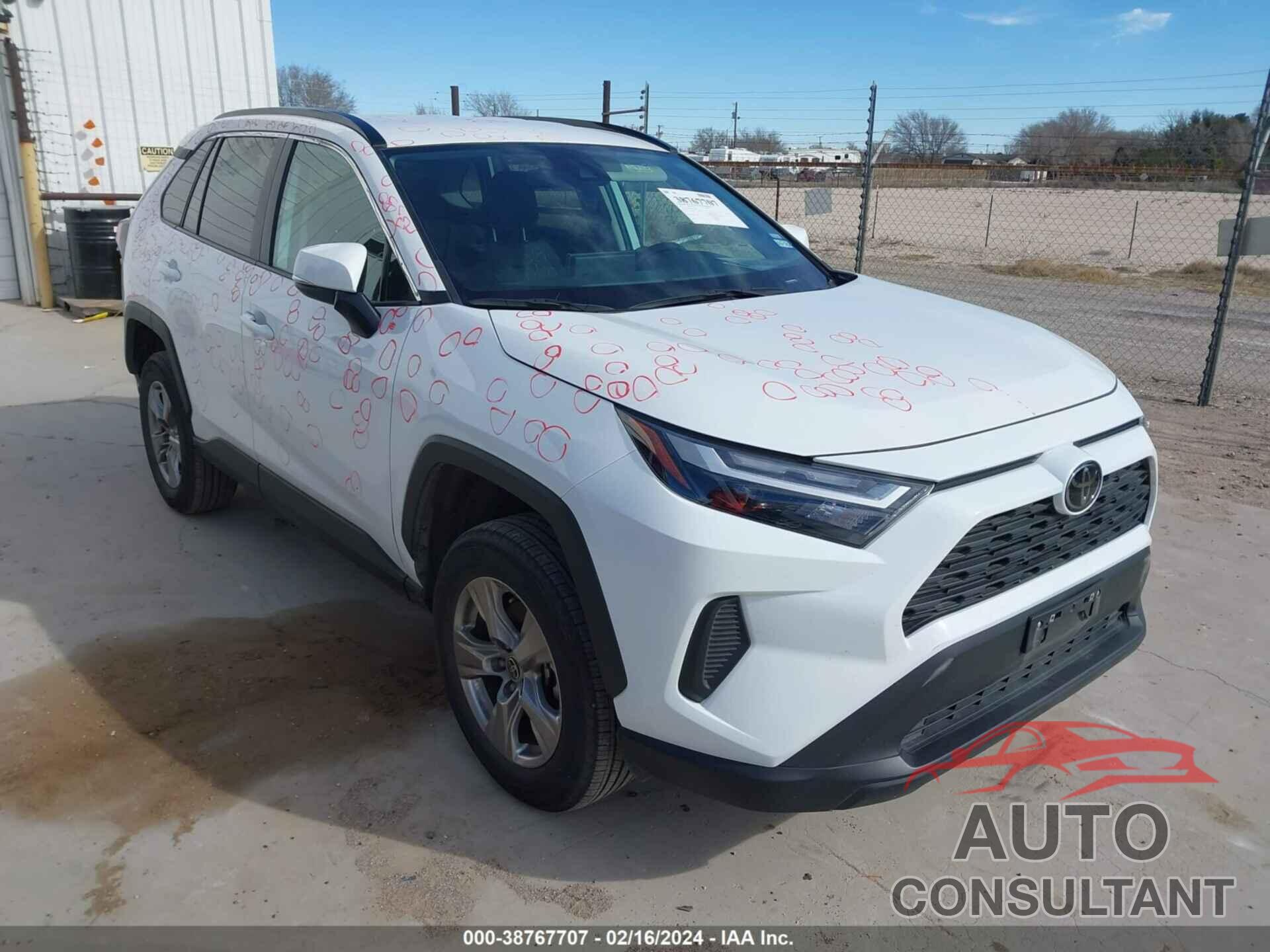 TOYOTA RAV4 2023 - 2T3W1RFV4PW260423