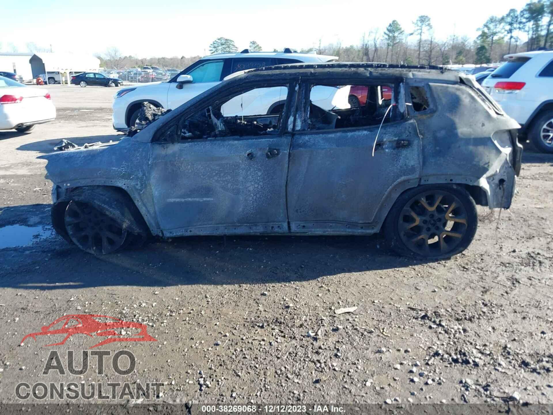 JEEP COMPASS 2021 - 3C4NJDCB4MT536692